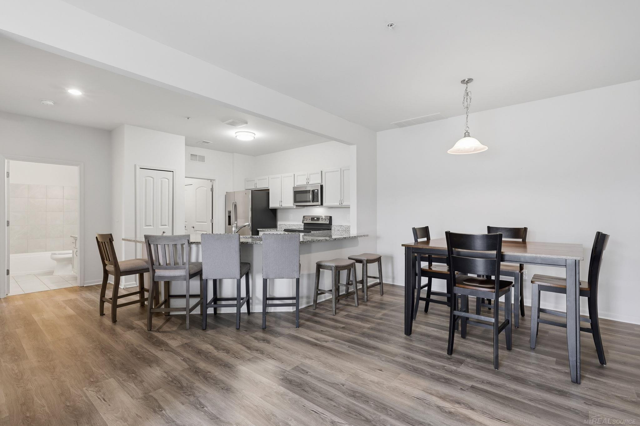21876 Aberdeen Drive, MI 48402 — Photo 19