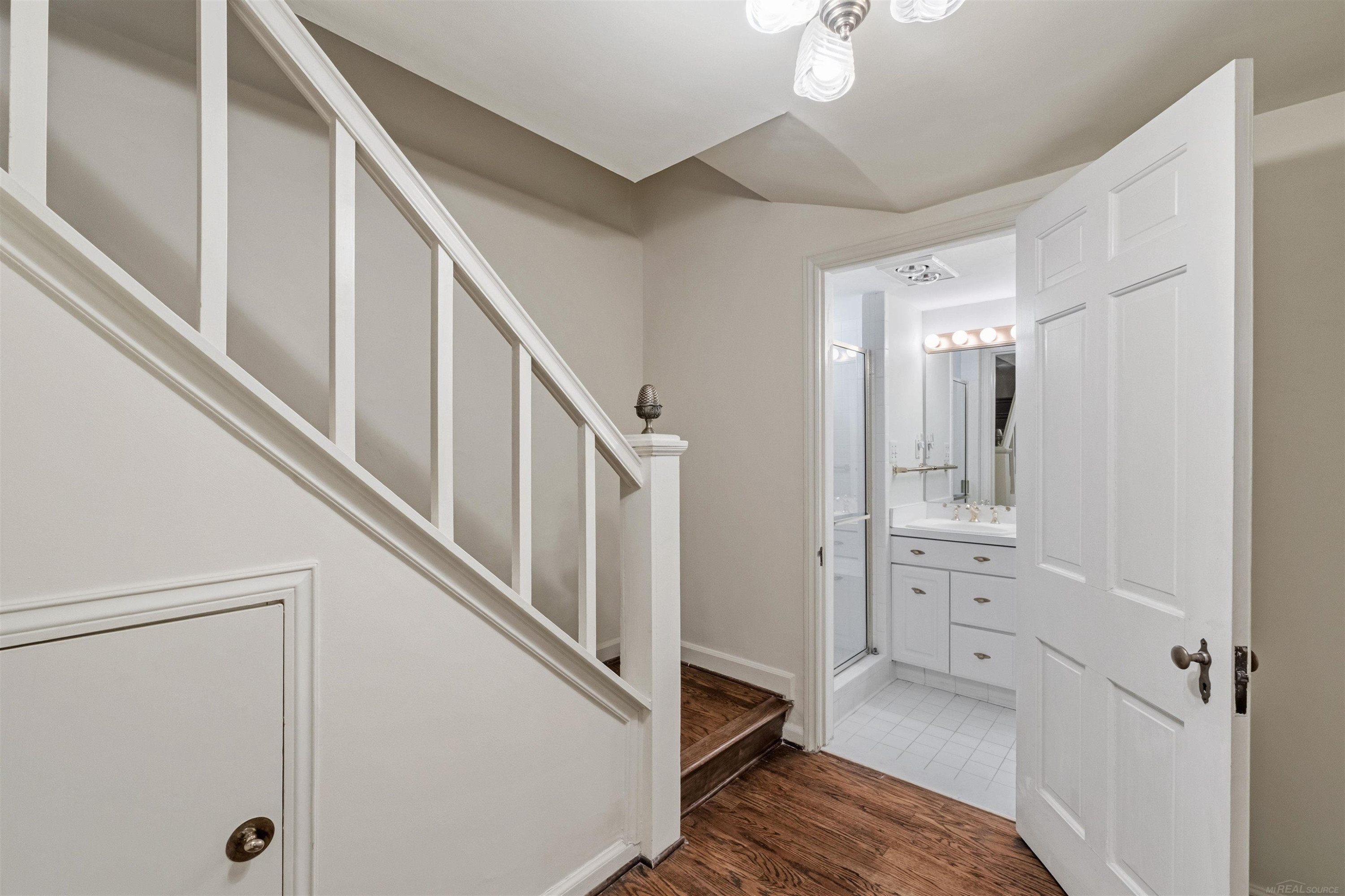 50 Cranford Lane, Grosse Pointe, MI 48230 — Photo 47