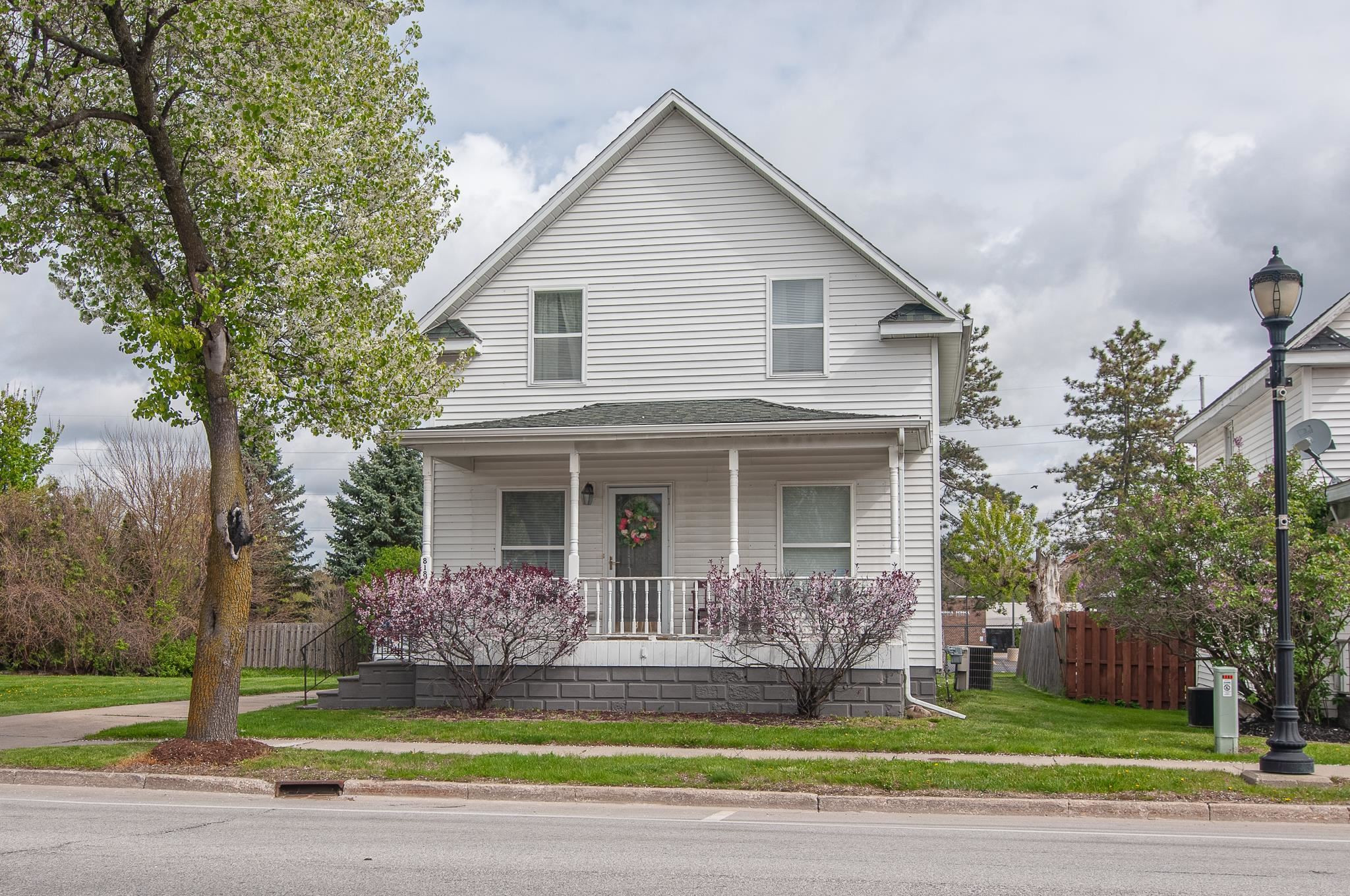 8181 Main Street, Birch Run, MI 48415 — front exterior