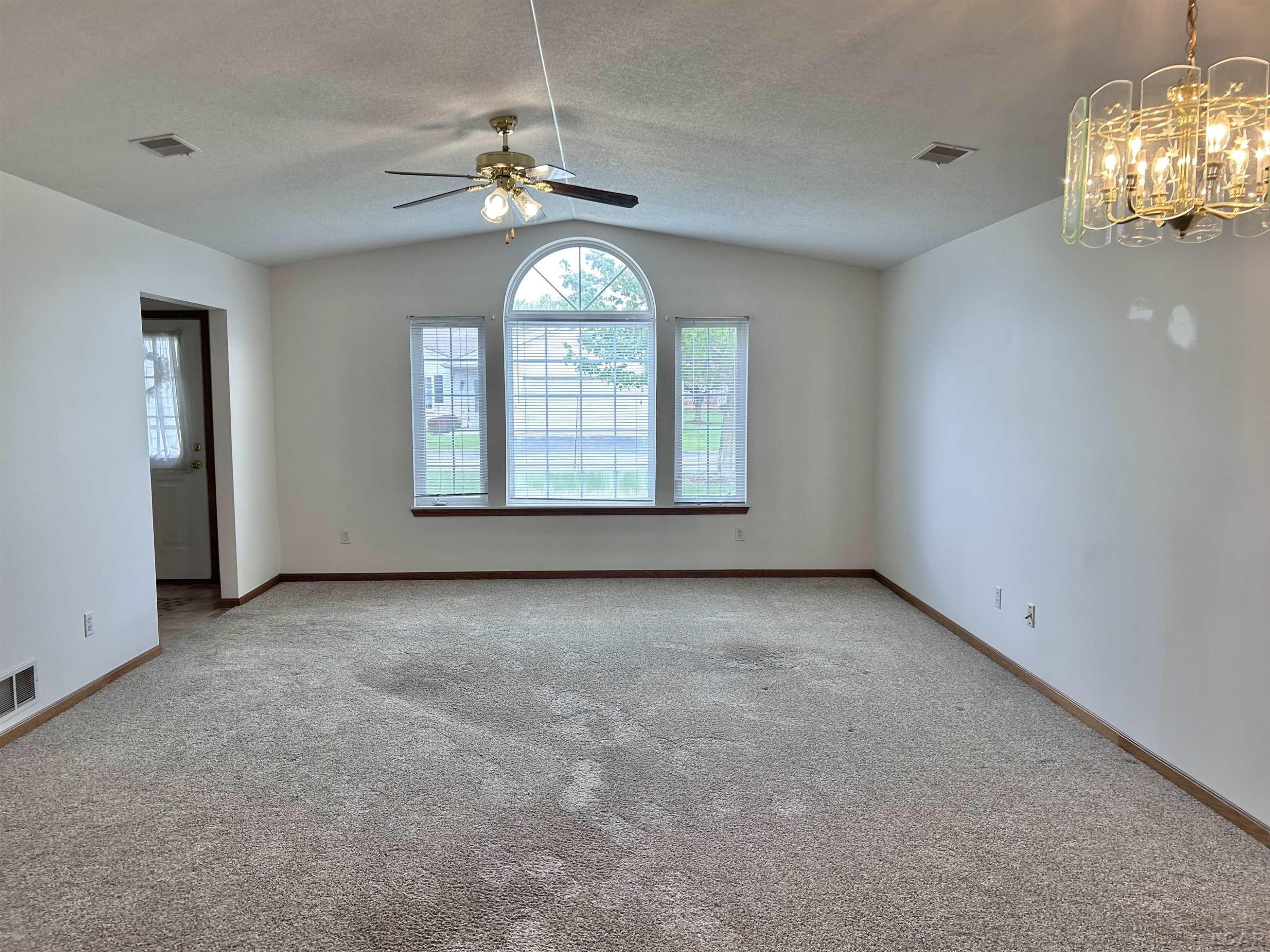 104 Lakewood Drive, Adrian, MI 49221 — Photo 6