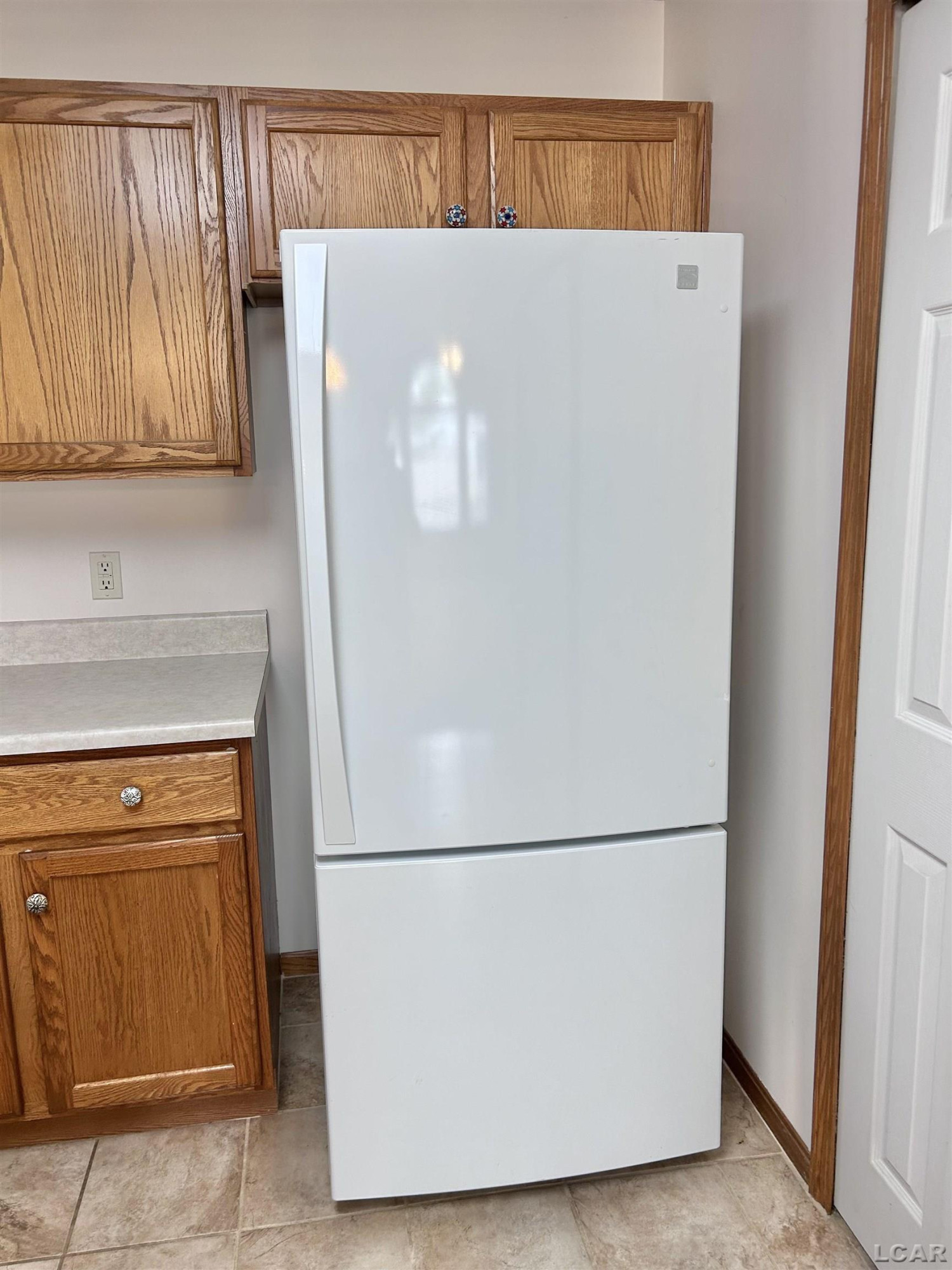 104 Lakewood Drive, Adrian, MI 49221 — Photo 10