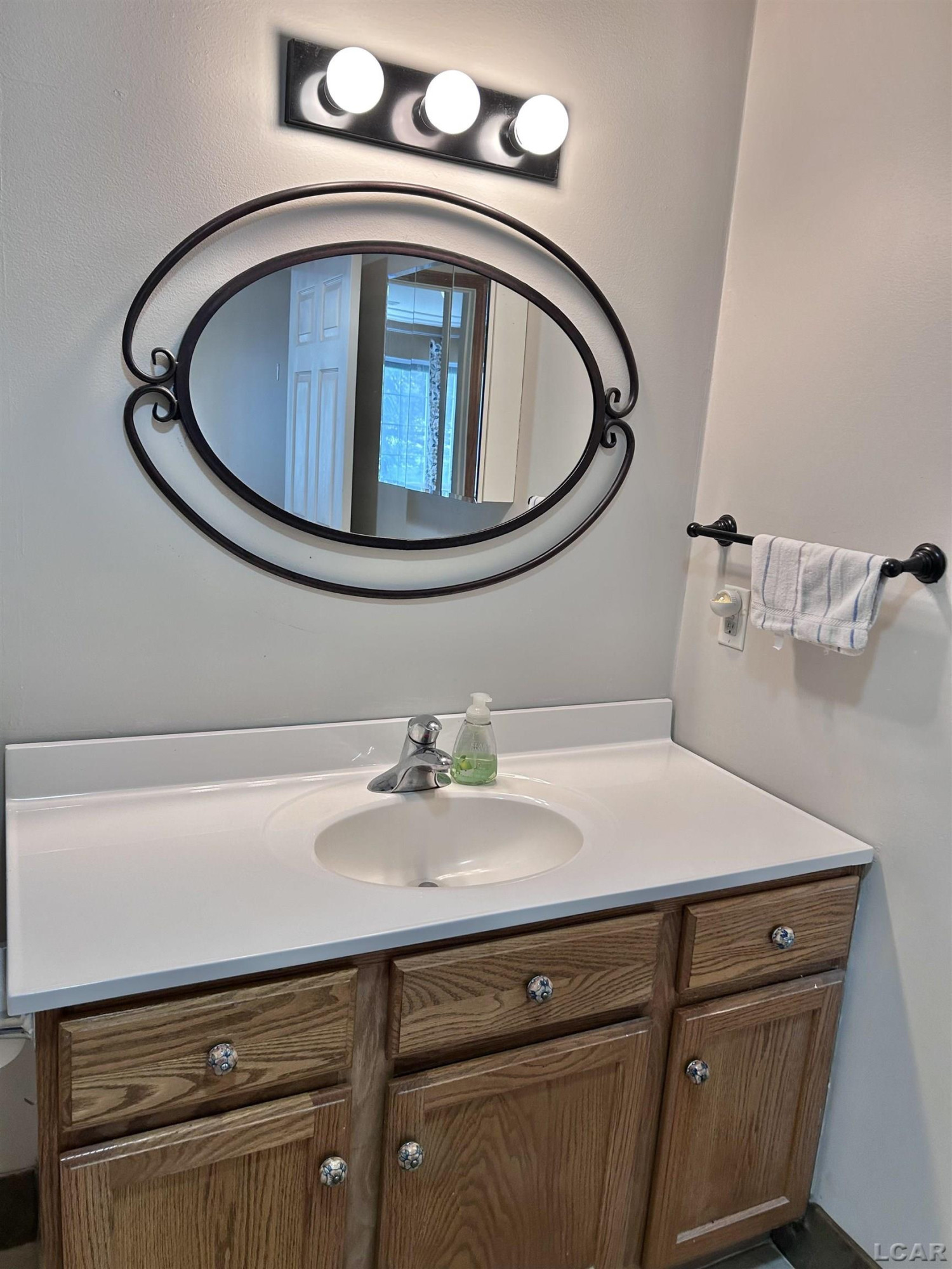 104 Lakewood Drive, Adrian, MI 49221 — Photo 14