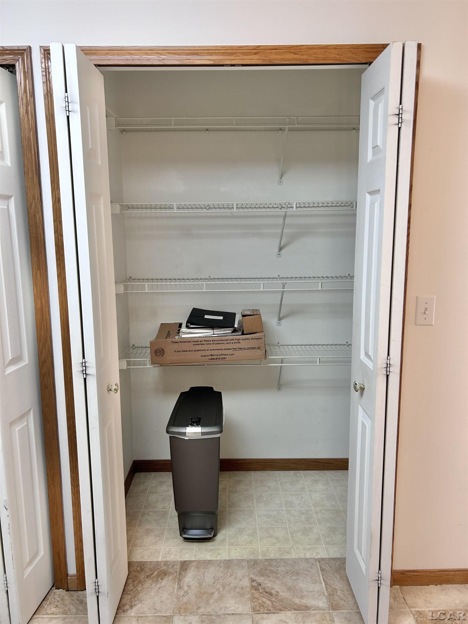 104 Lakewood Drive, Adrian, MI 49221 — Photo 25