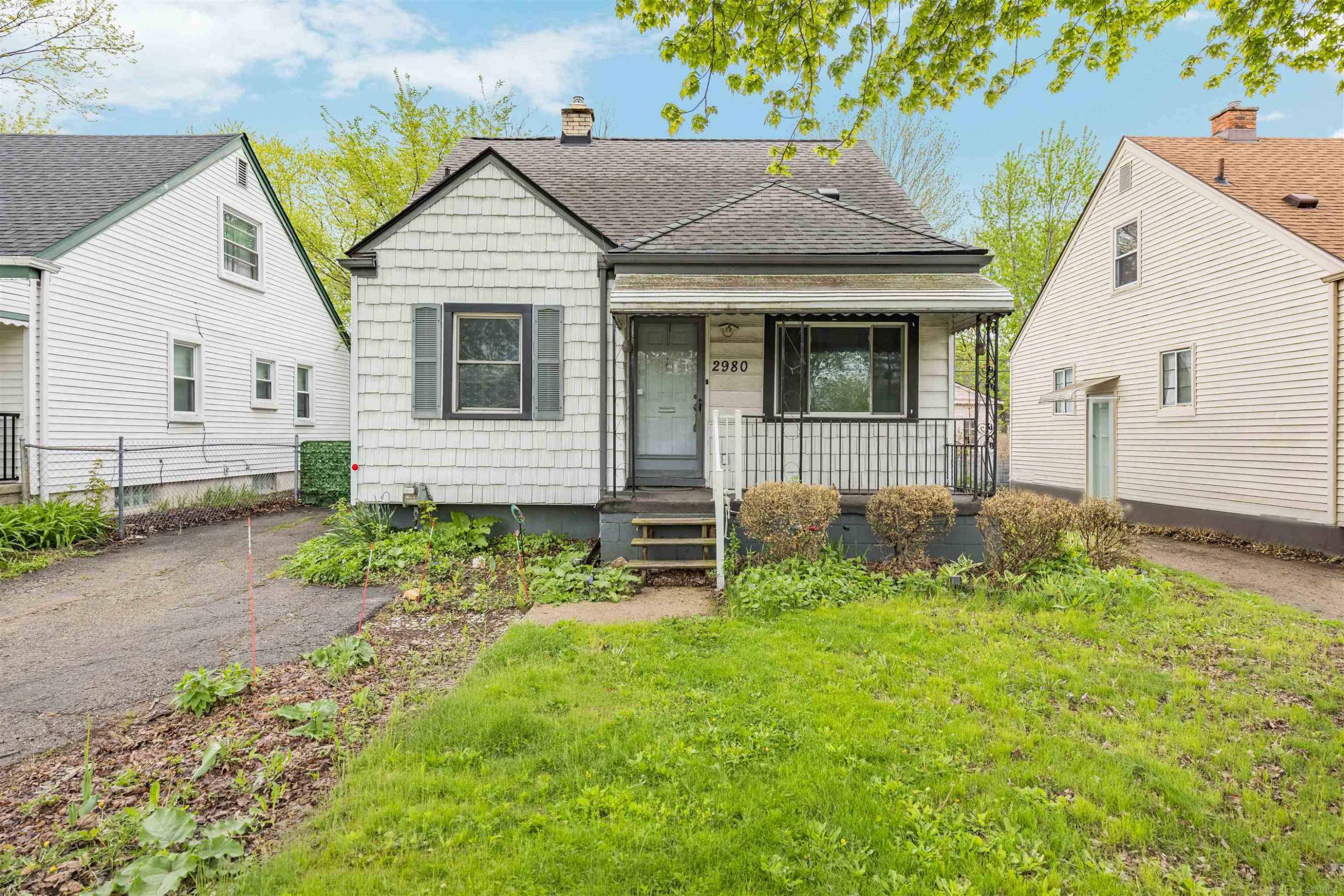 2980 Greenfield Road, Berkley, MI 48072