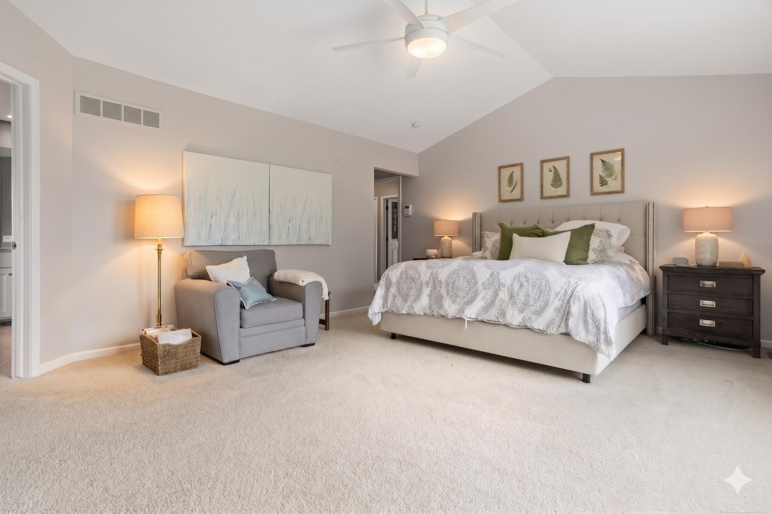 4030 Holly Lane, MI 48306 — Photo 24