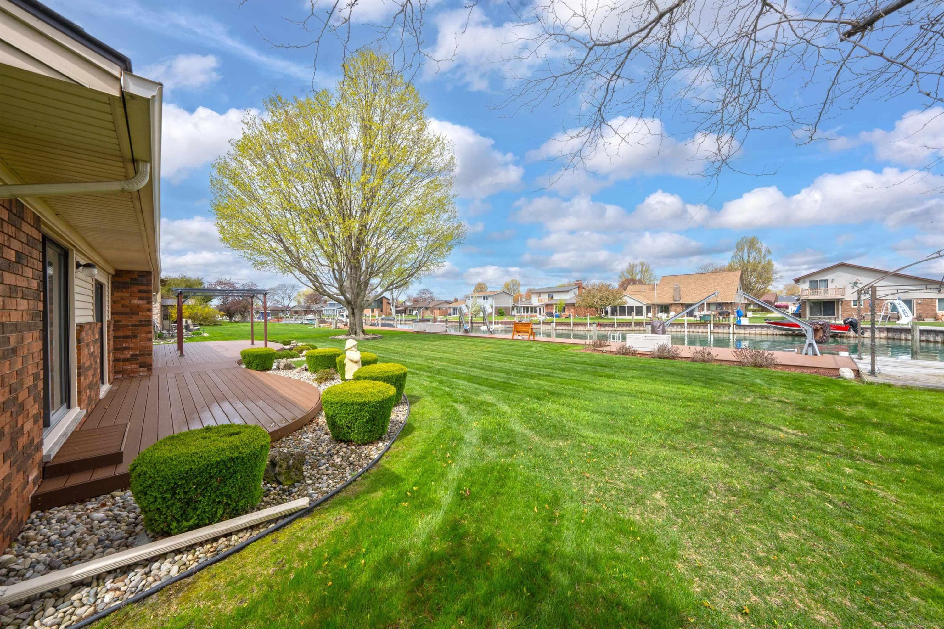 7310 Parklane Street, MI 48001 — Photo 8