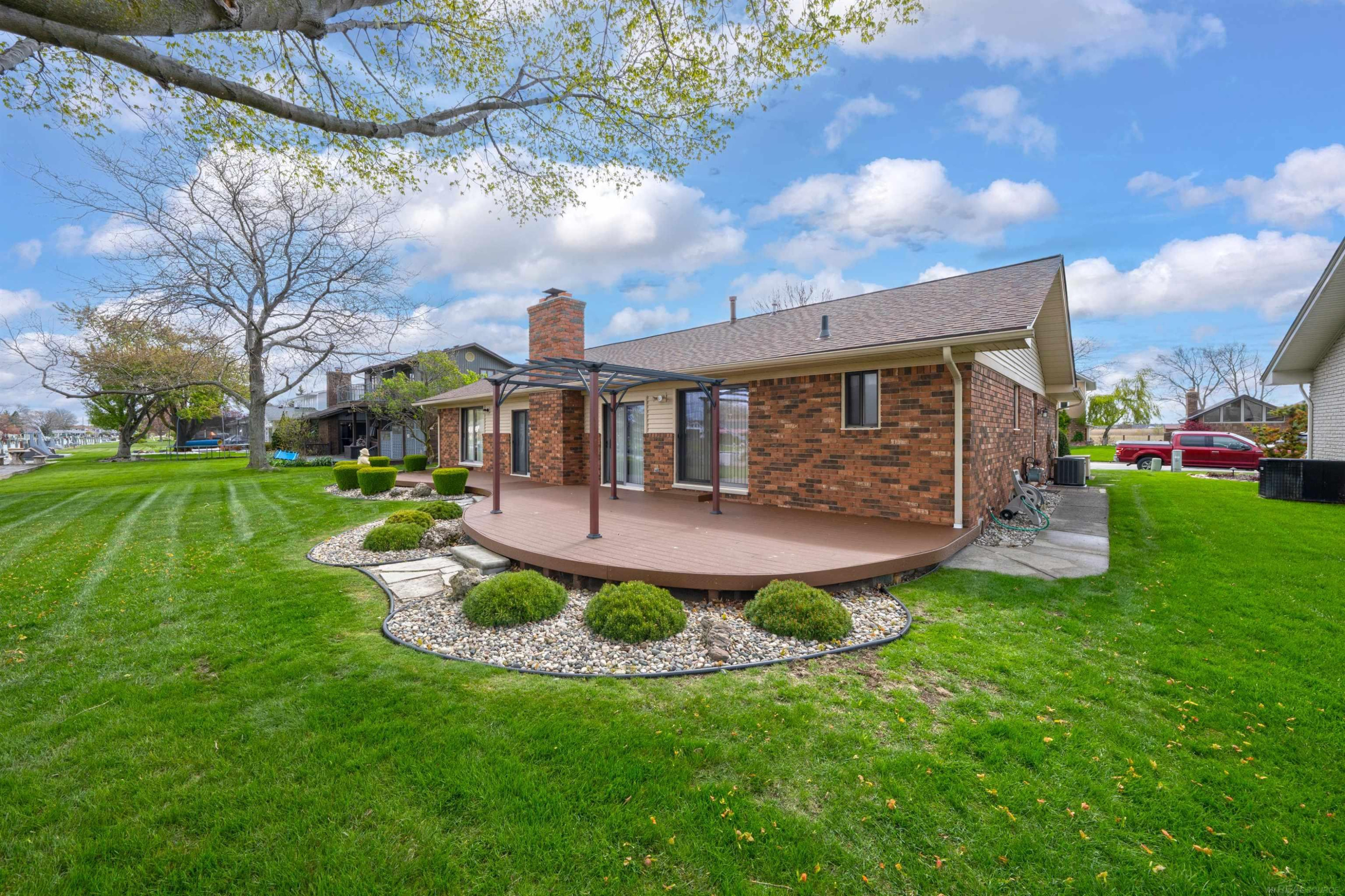 7310 Parklane Street, MI 48001 — Photo 10