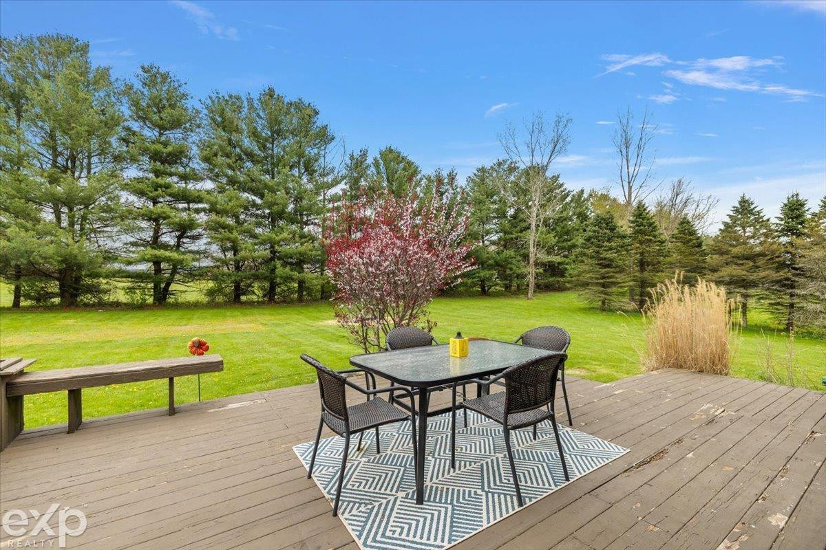 1958 Deer Run Lane, Leonard, MI 48367 — Photo 17