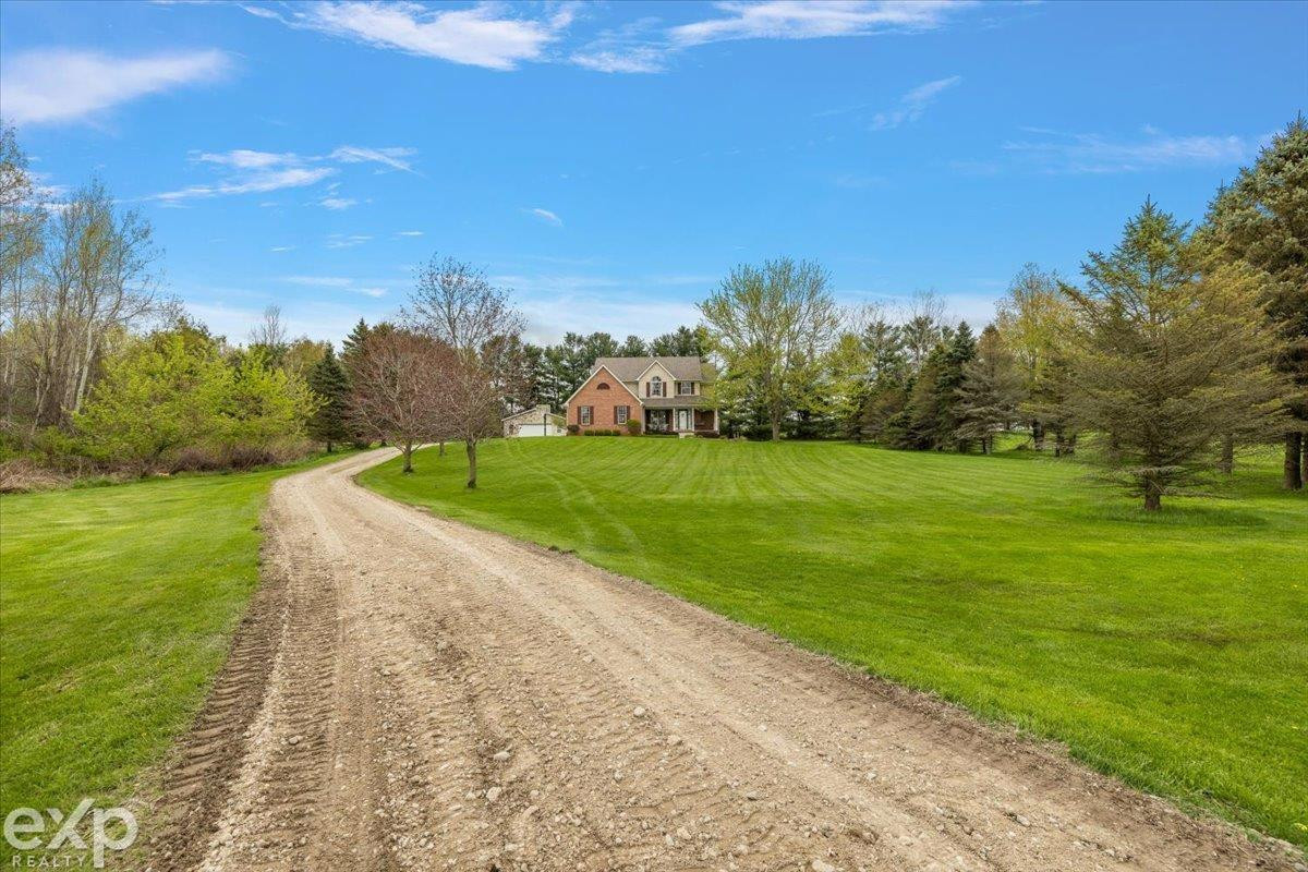 1958 Deer Run Lane, Leonard, MI 48367 — Photo 19