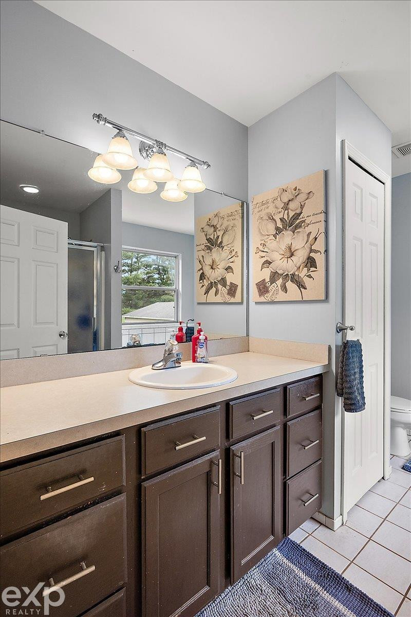 1958 Deer Run Lane, Leonard, MI 48367 — Photo 57