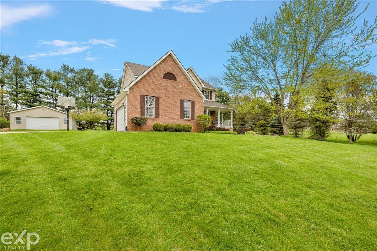 1958 Deer Run Lane, Leonard, MI 48367 — Photo 7