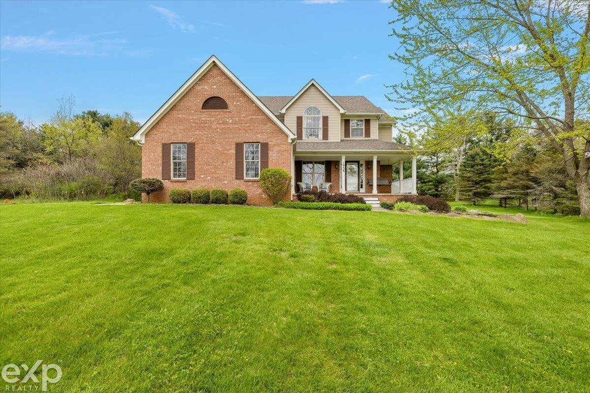 1958 Deer Run Lane, Leonard, MI 48367 — Photo 8