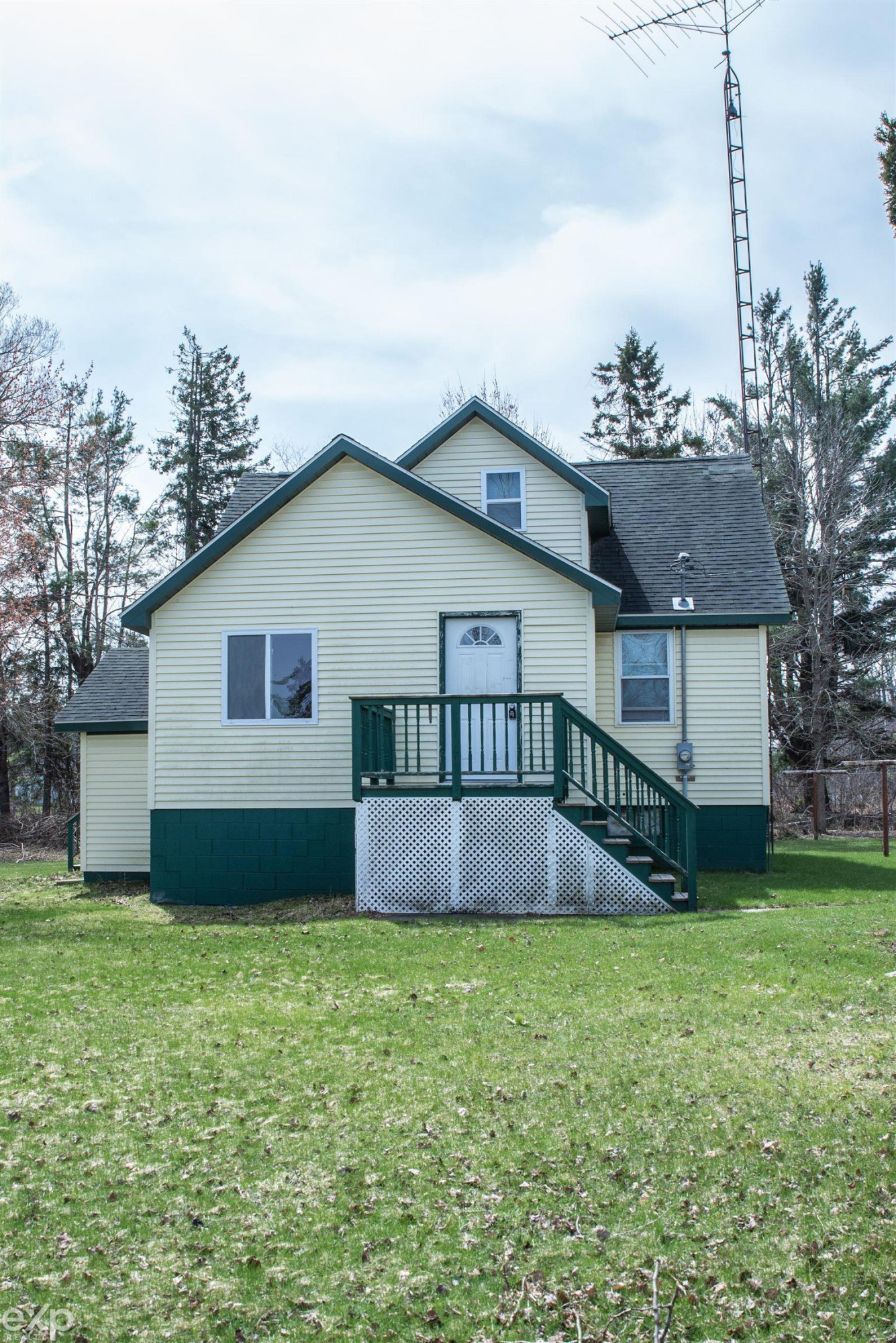 5368 Alger Smith Road Road, Black River, MI 48721 — Photo 3