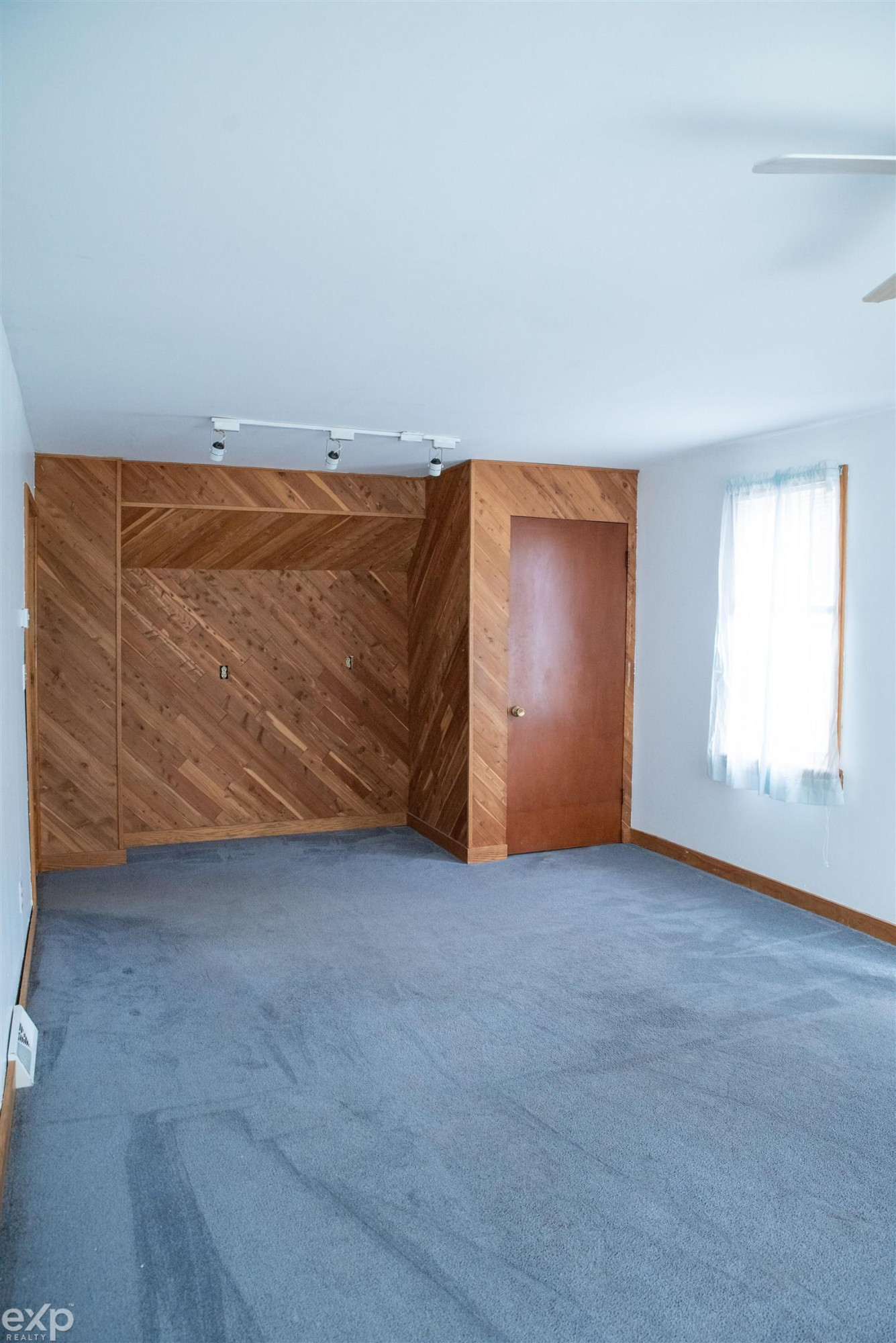 5368 Alger Smith Road Road, Black River, MI 48721 — Photo 11