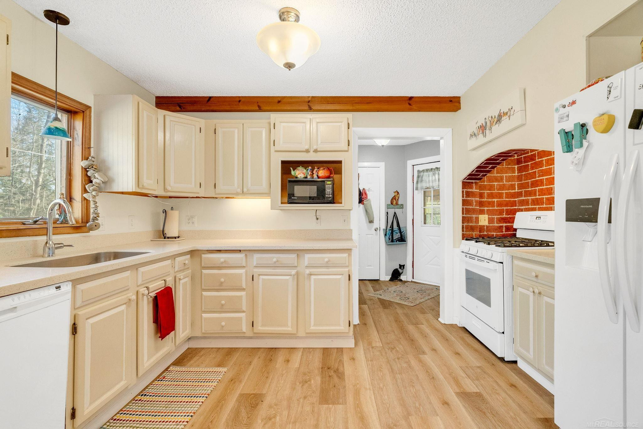 3390 OLD ORCHARD Lane, Lexington, MI 48450 — Photo 13