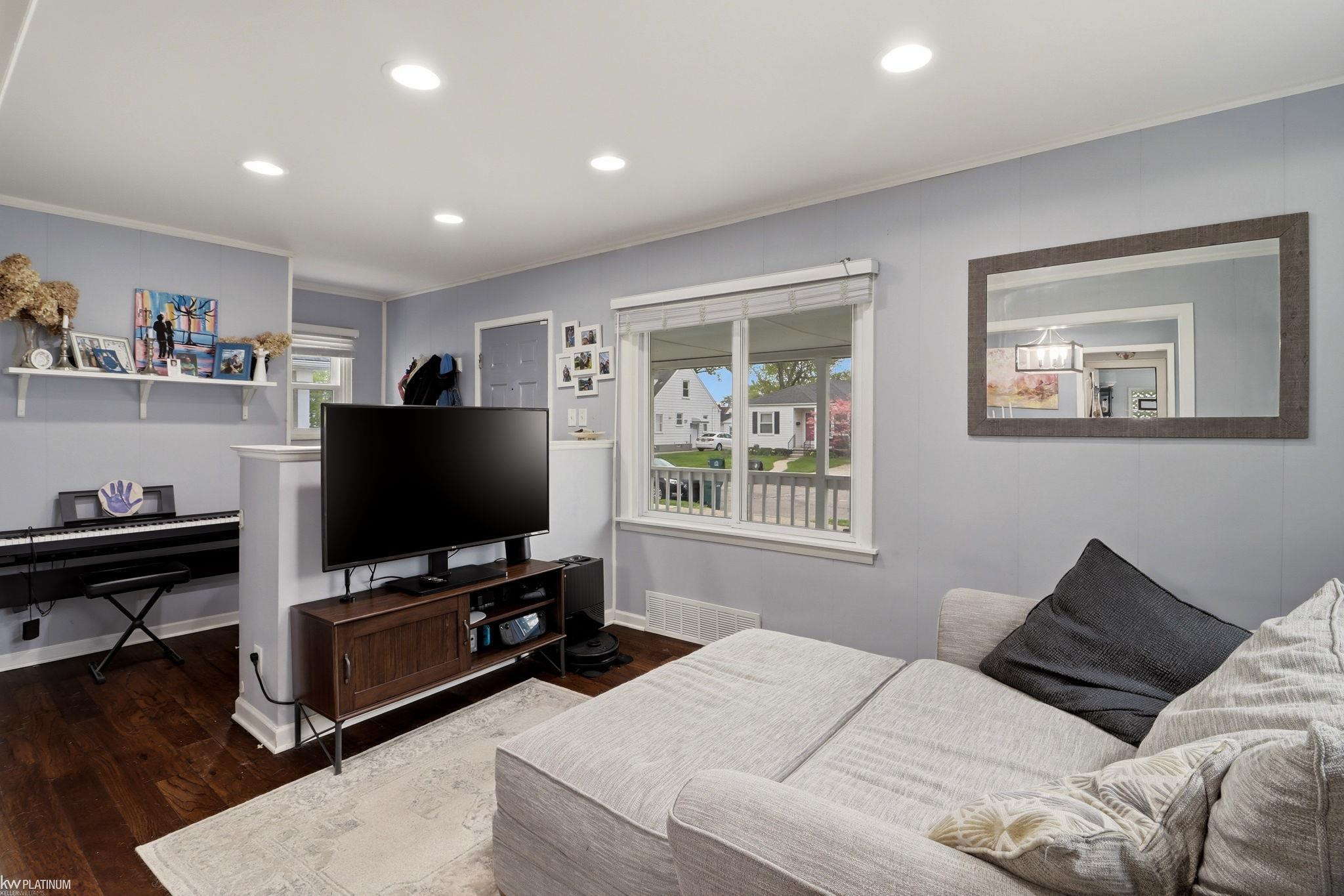 3155 Griffith Avenue, Berkley, MI 48072 — Photo 9