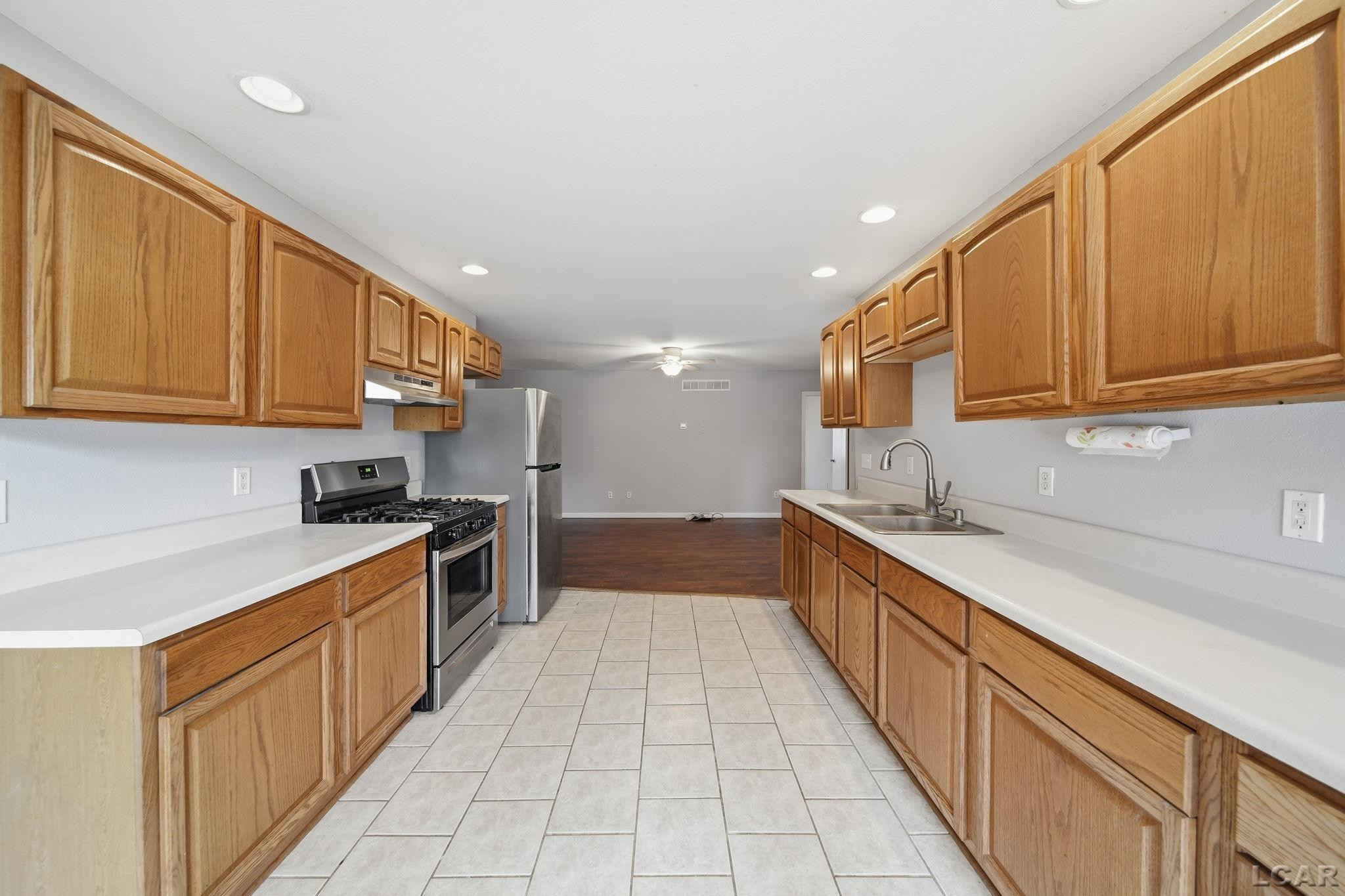 106 N Talbot Street, Addison, MI 49220 — Photo 3
