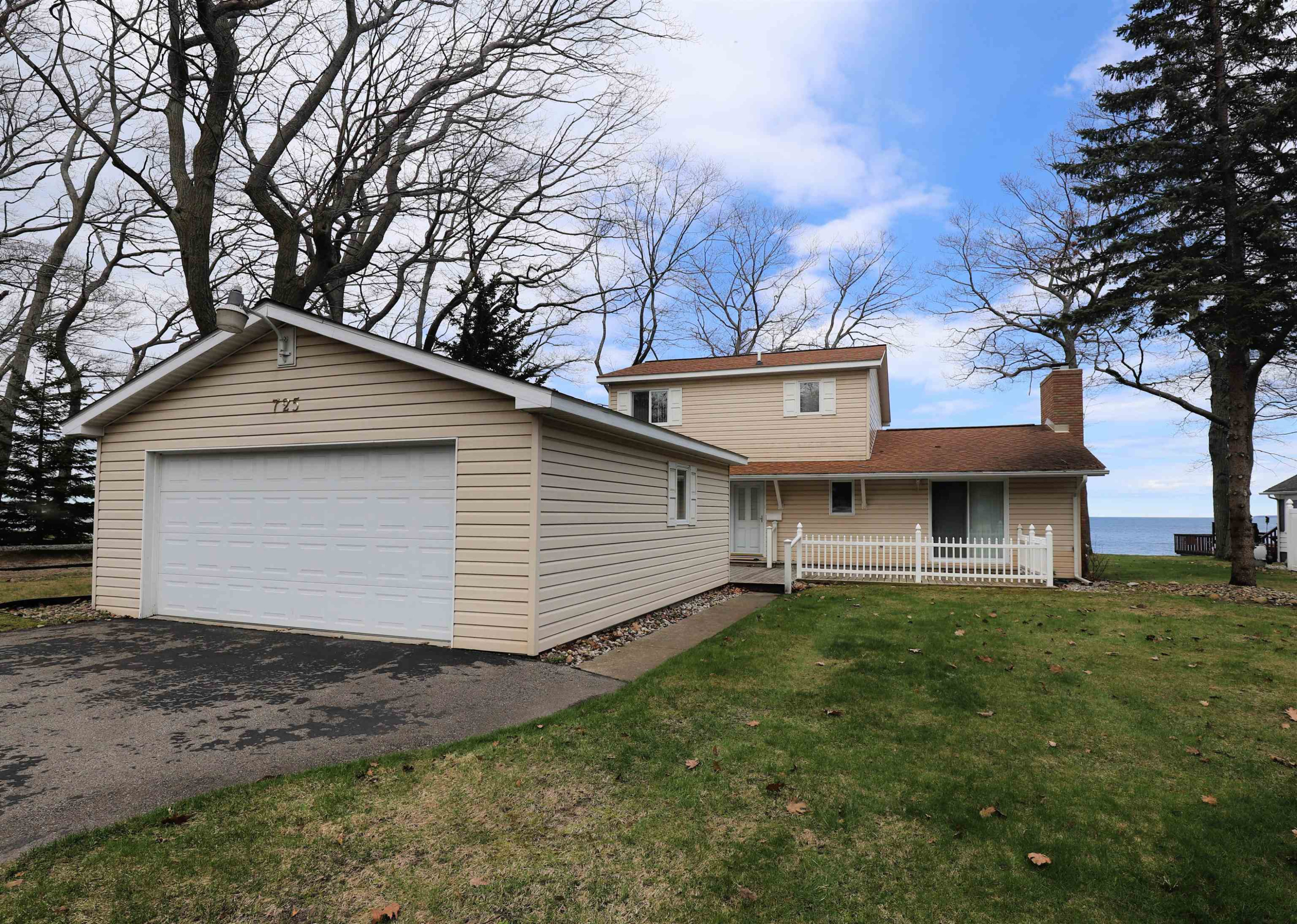 725 S Crescent Avenue, Au Gres, MI 48703 — Photo 35