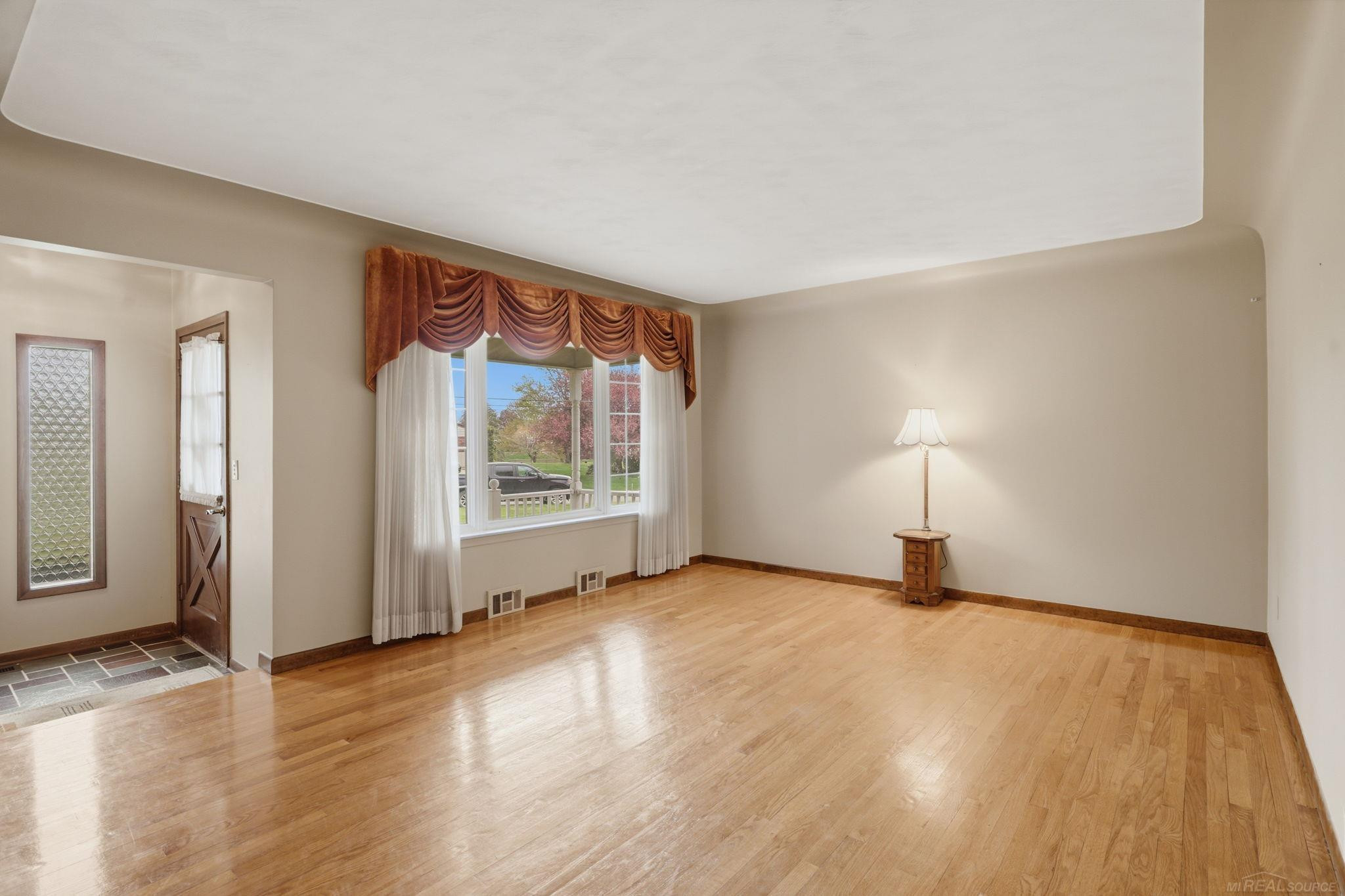 54895 Starlite Drive, Shelby Twp, MI 48316 — Photo 4