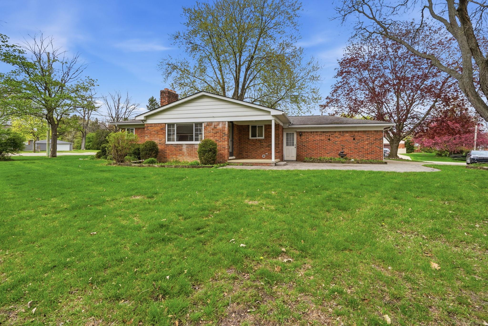 54895 Starlite Drive, Shelby Twp, MI 48316 — Photo 25