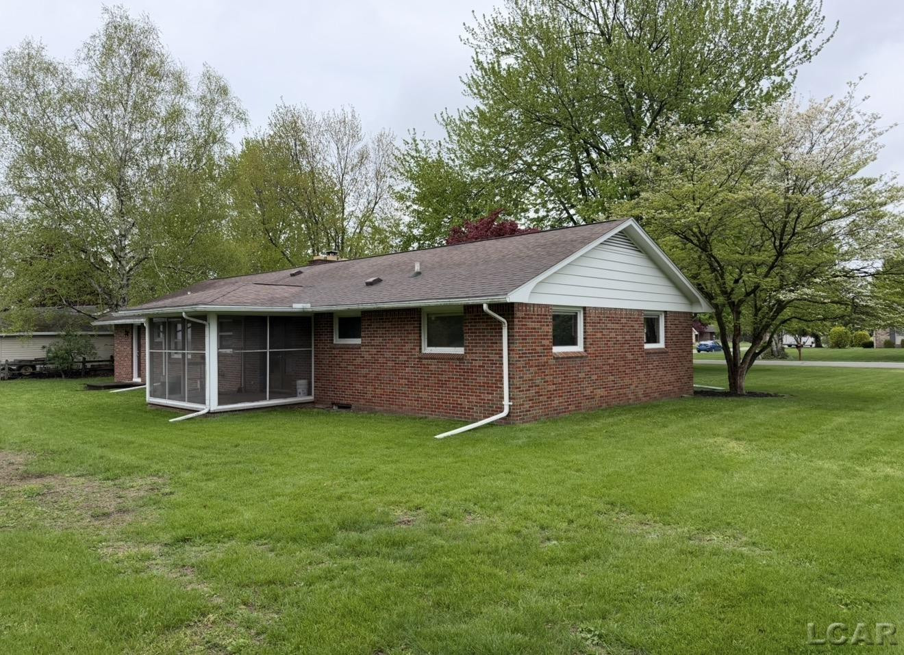 475 N Lane Street, Blissfield, MI 49228 — Photo 3
