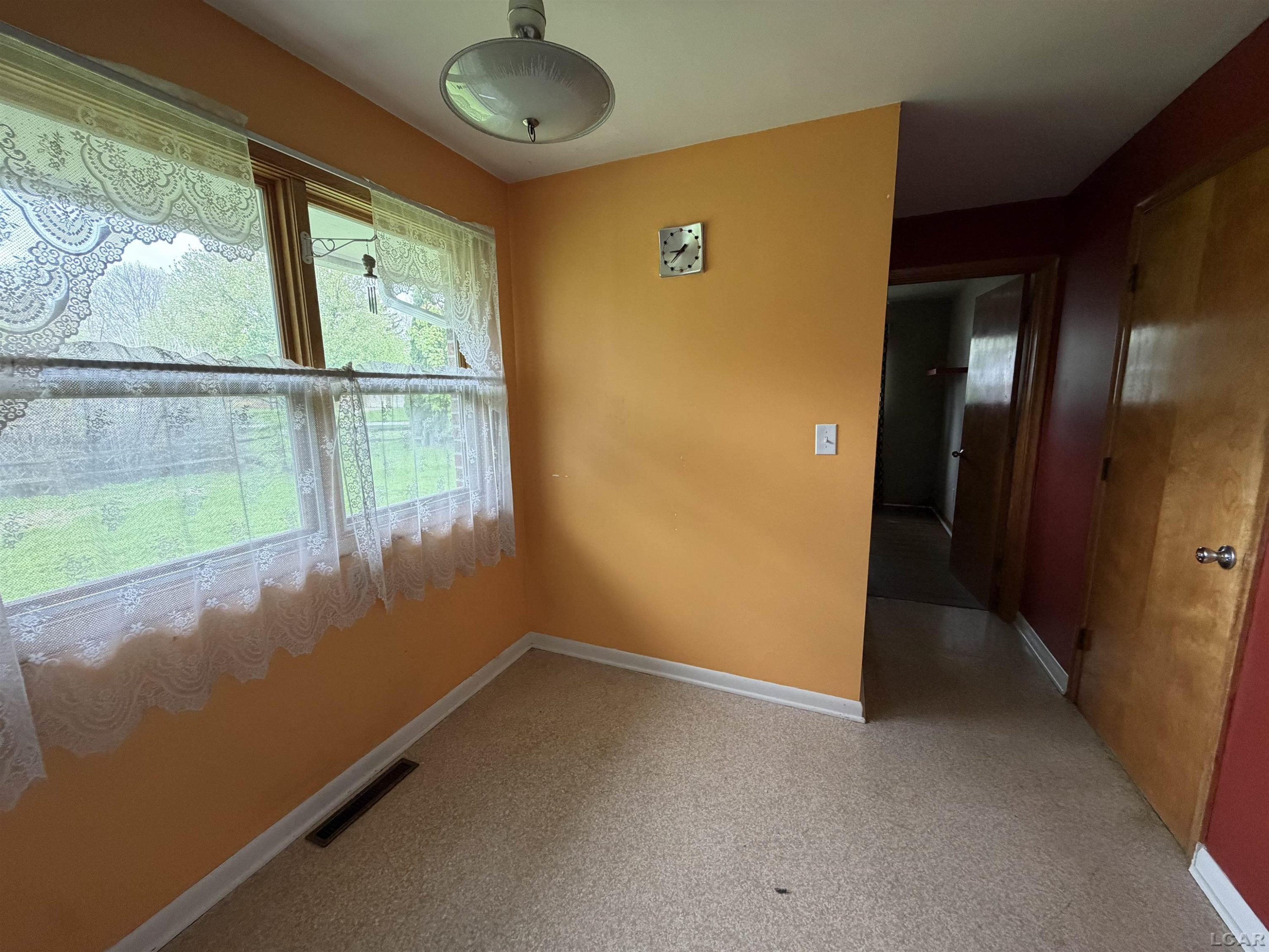 475 N Lane Street, Blissfield, MI 49228 — Photo 17