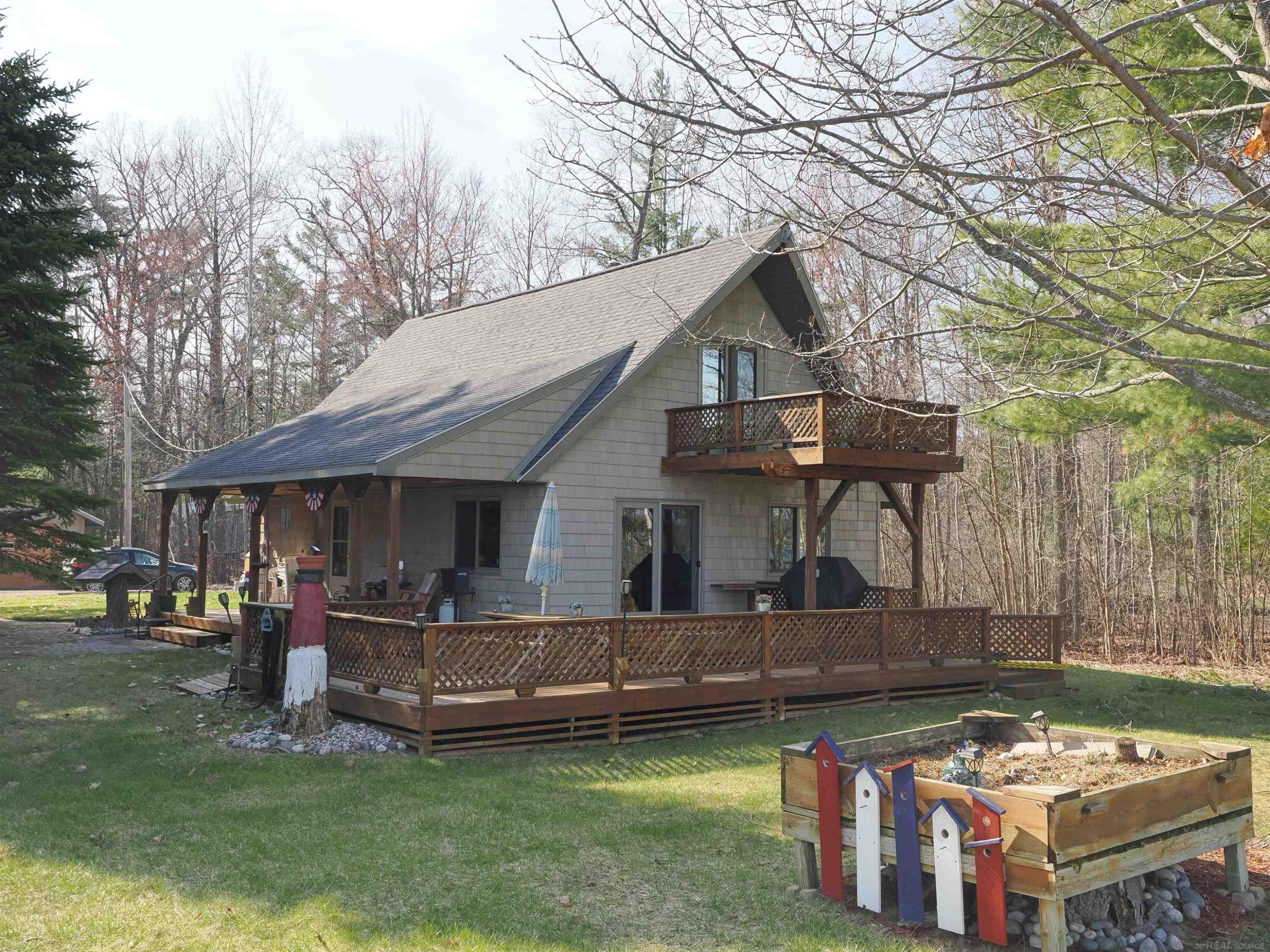 7484 Cedar Lake Road, Oscoda, MI 48750