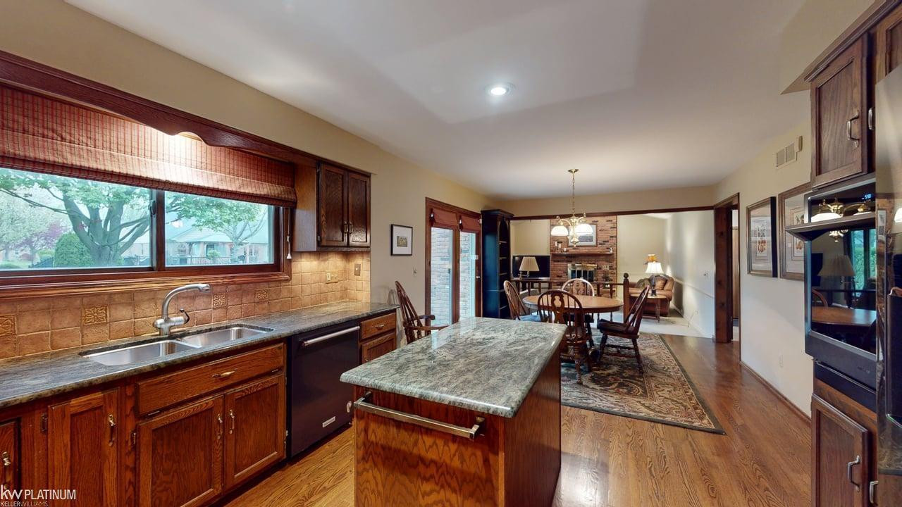13861 Timberview Drive, Shelby Twp, MI 48315 — Photo 10