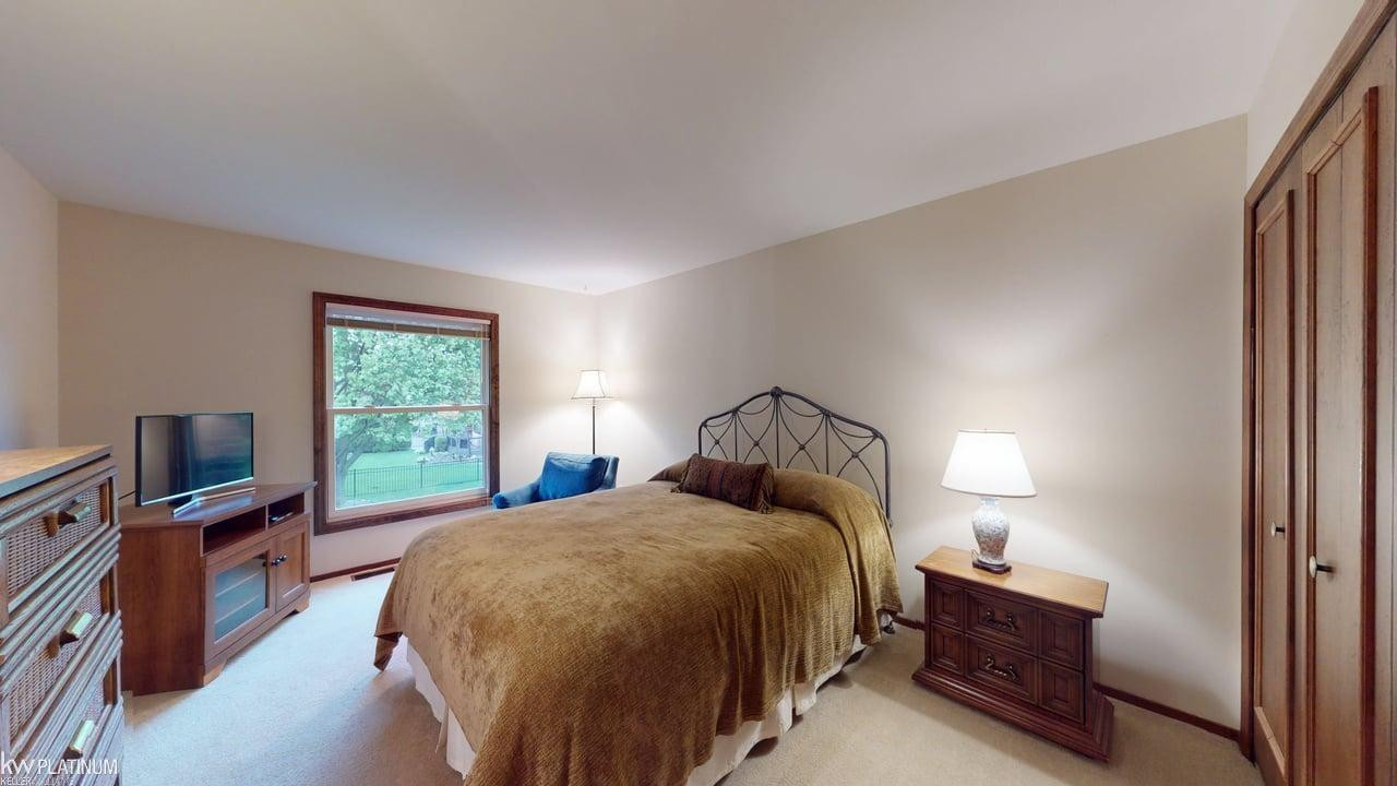 13861 Timberview Drive, Shelby Twp, MI 48315 — Photo 34