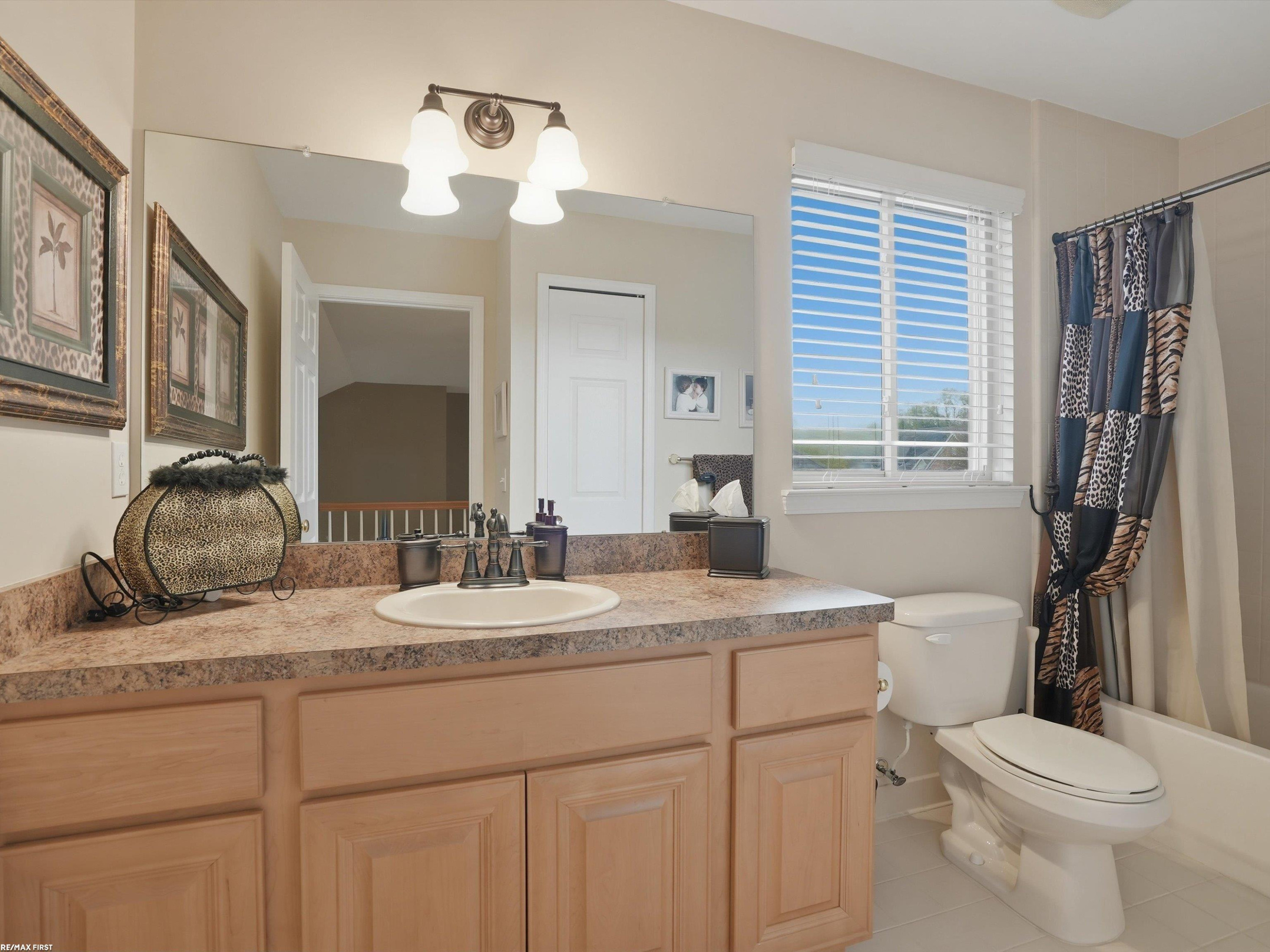 6181 Pond Drive, Washington, MI — Photo 23