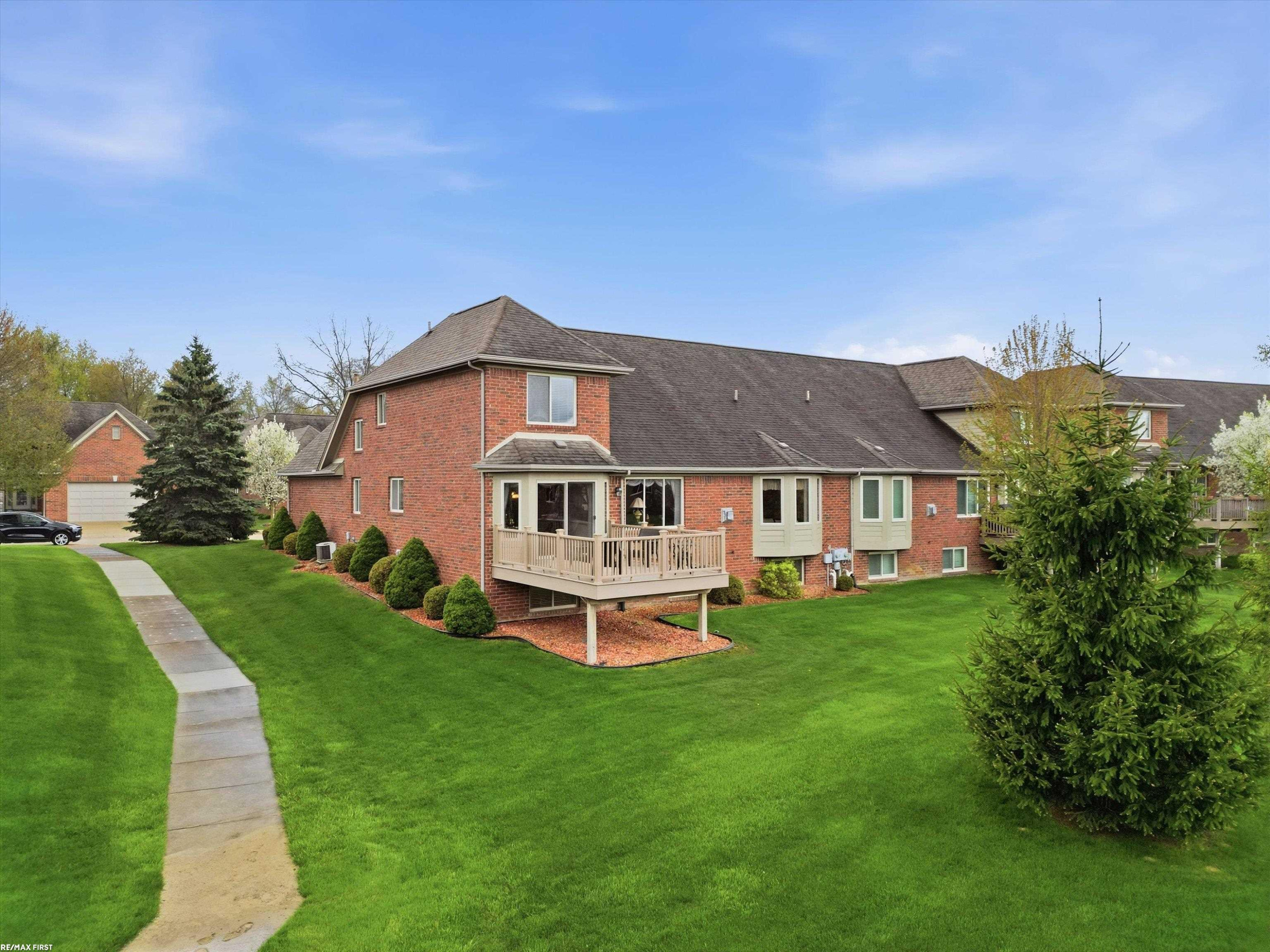6181 Pond Drive, Washington, MI — Photo 43