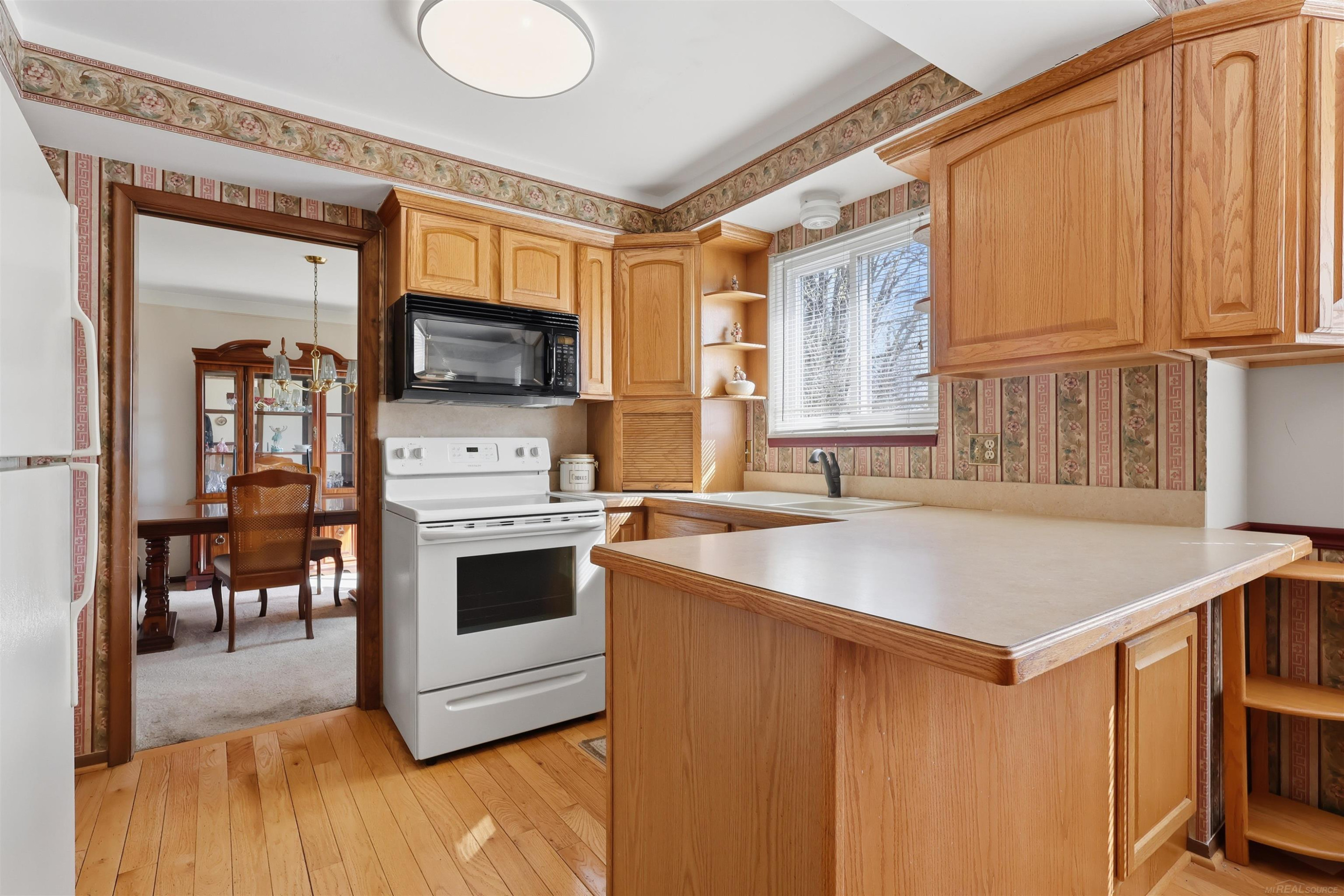 53236 Bancroft Drive, Shelby Twp, MI 48316 — Photo 15