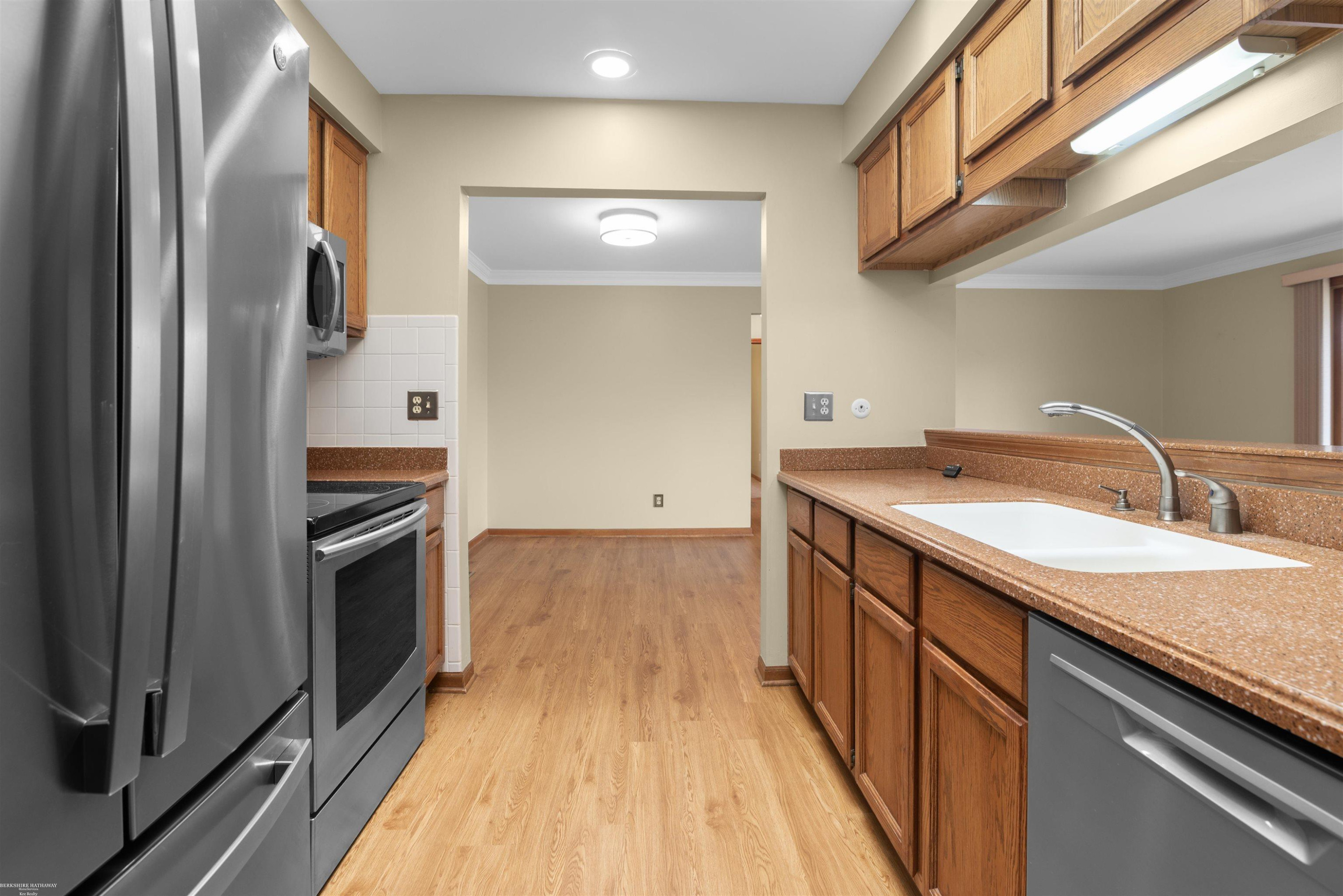15089 Newberry Court, Shelby, MI 48315 — Photo 7