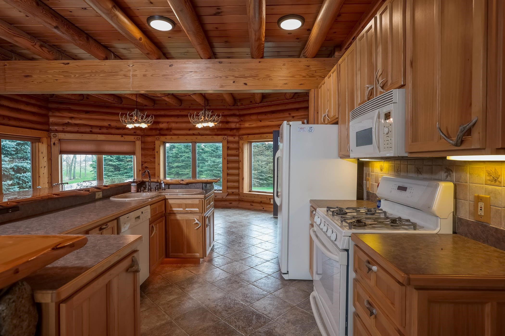 6340 Wolf Road, MI 48416 — Photo 19