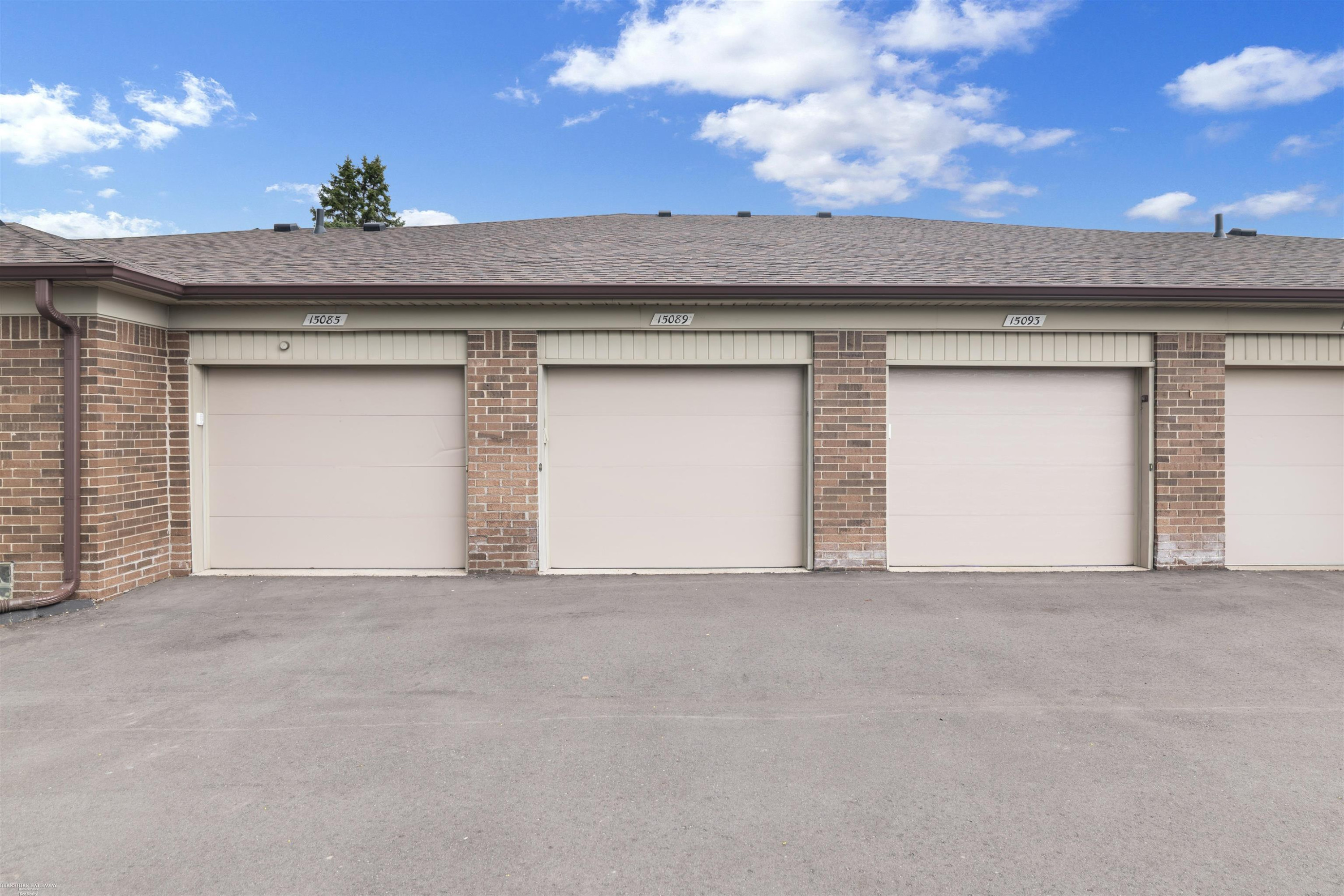 15089 Newberry Court, Shelby, MI 48315 — Photo 14
