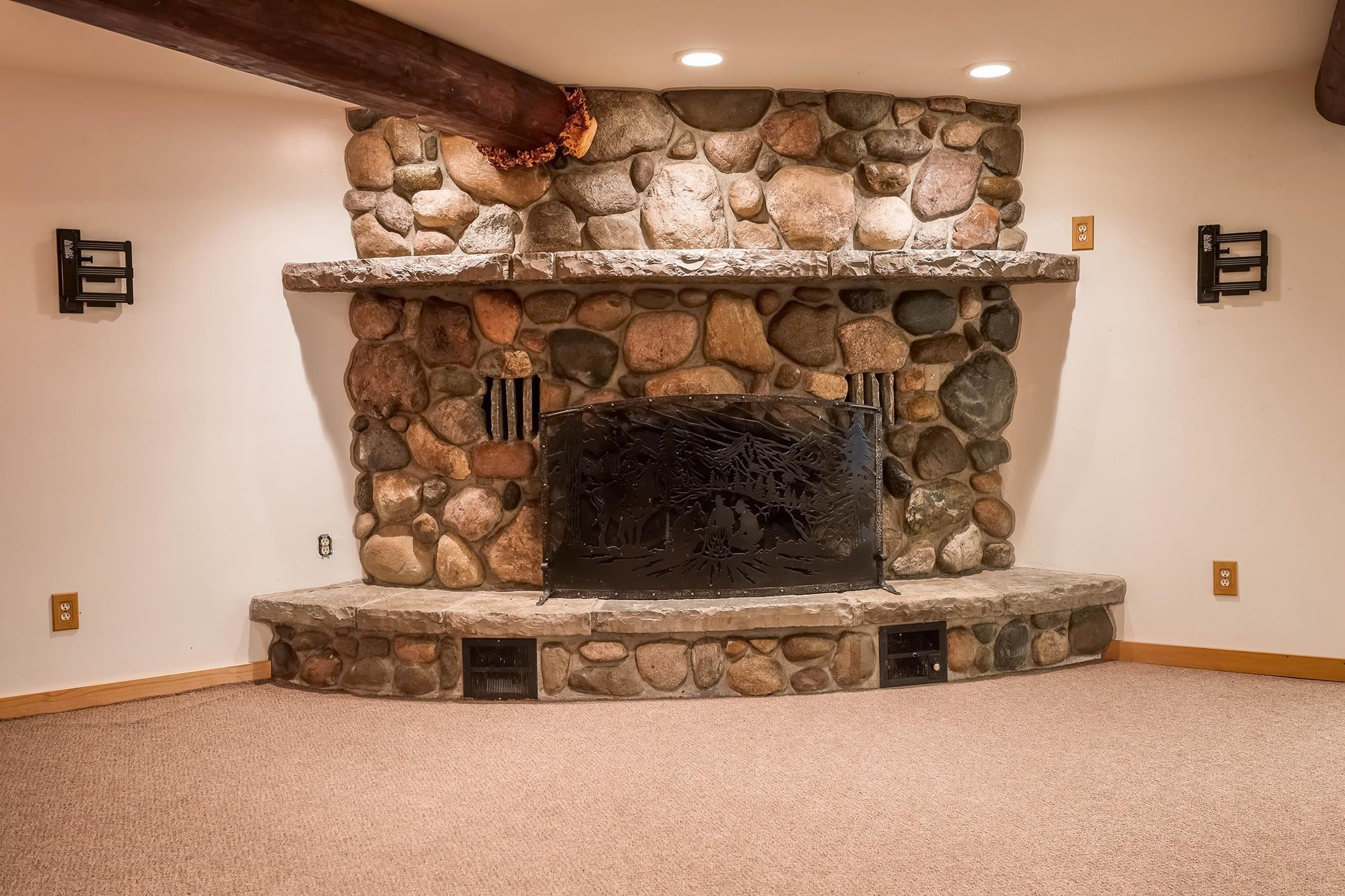 6340 Wolf Road, MI 48416 — Photo 41