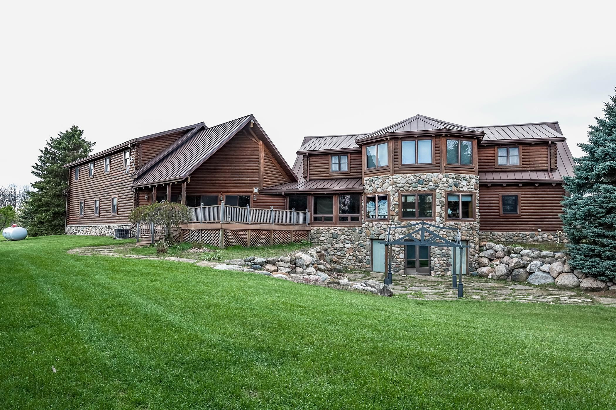 6340 Wolf Road, MI 48416 — Photo 66