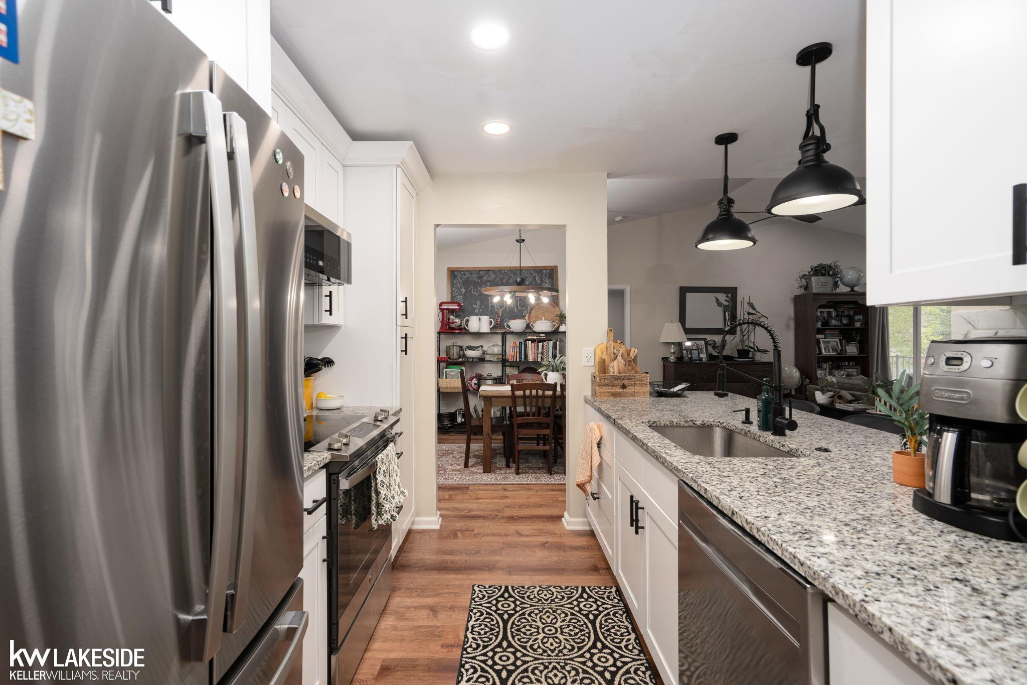 56471 Chesapeake Trail, Utica, MI 48316 — Photo 3