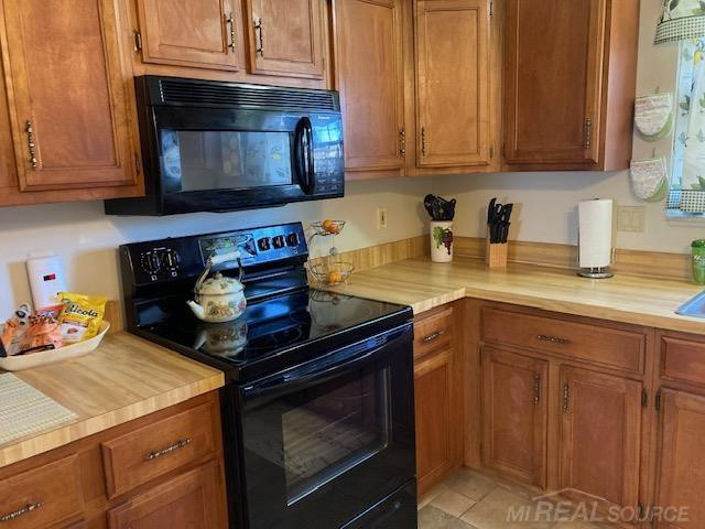 20883 Flora Street, Roseville, MI 48066 — Photo 8