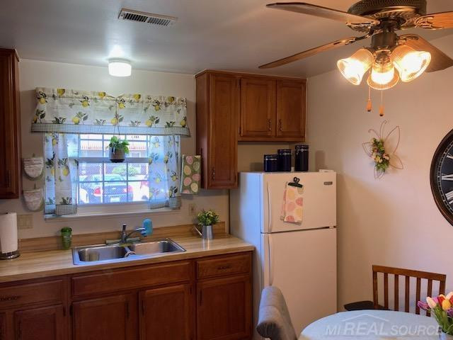 20883 Flora Street, Roseville, MI 48066 — Photo 9