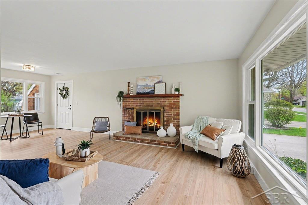 305 E Meadowbrook Drive, Midland, MI 48642 — Photo 4