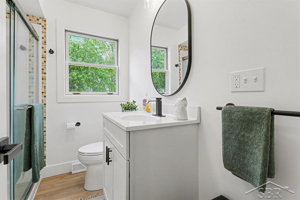 305 E Meadowbrook Drive, Midland, MI 48642 — Photo 12