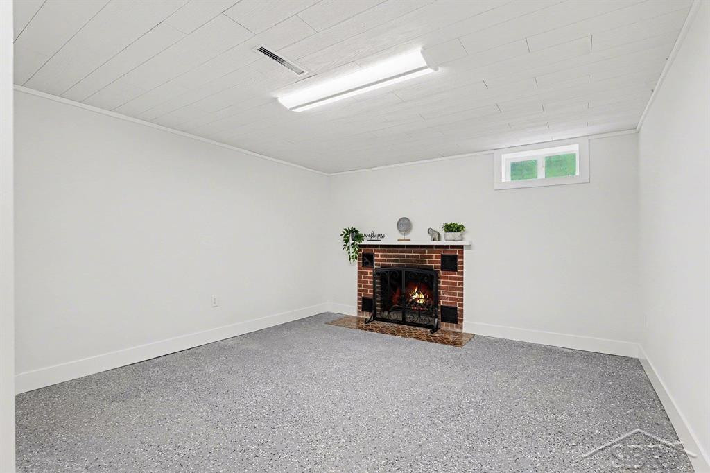 305 E Meadowbrook Drive, Midland, MI 48642 — Photo 20