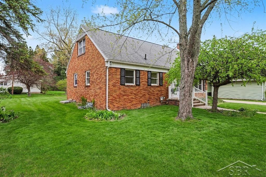305 E Meadowbrook Drive, Midland, MI 48642 — Photo 29