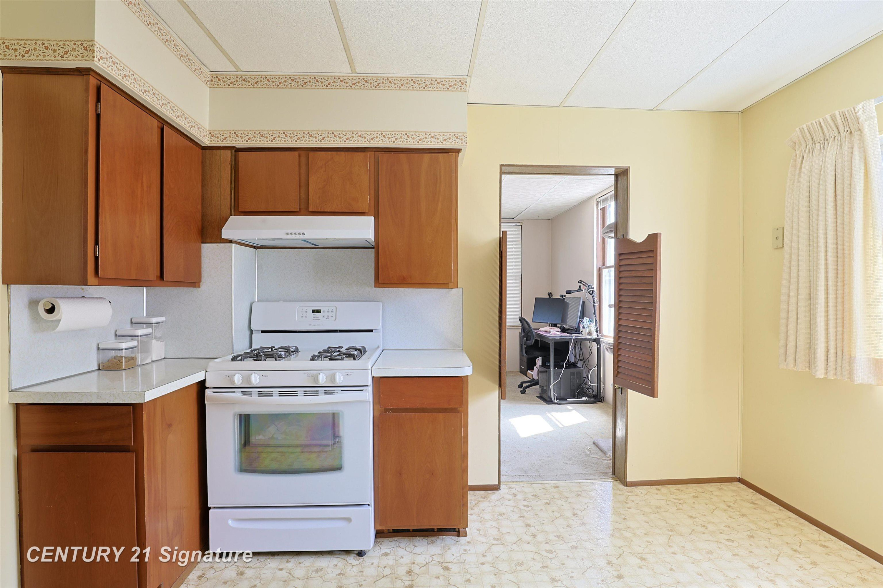 706 S Lincoln Street, Bay City, MI 48708 — Photo 7