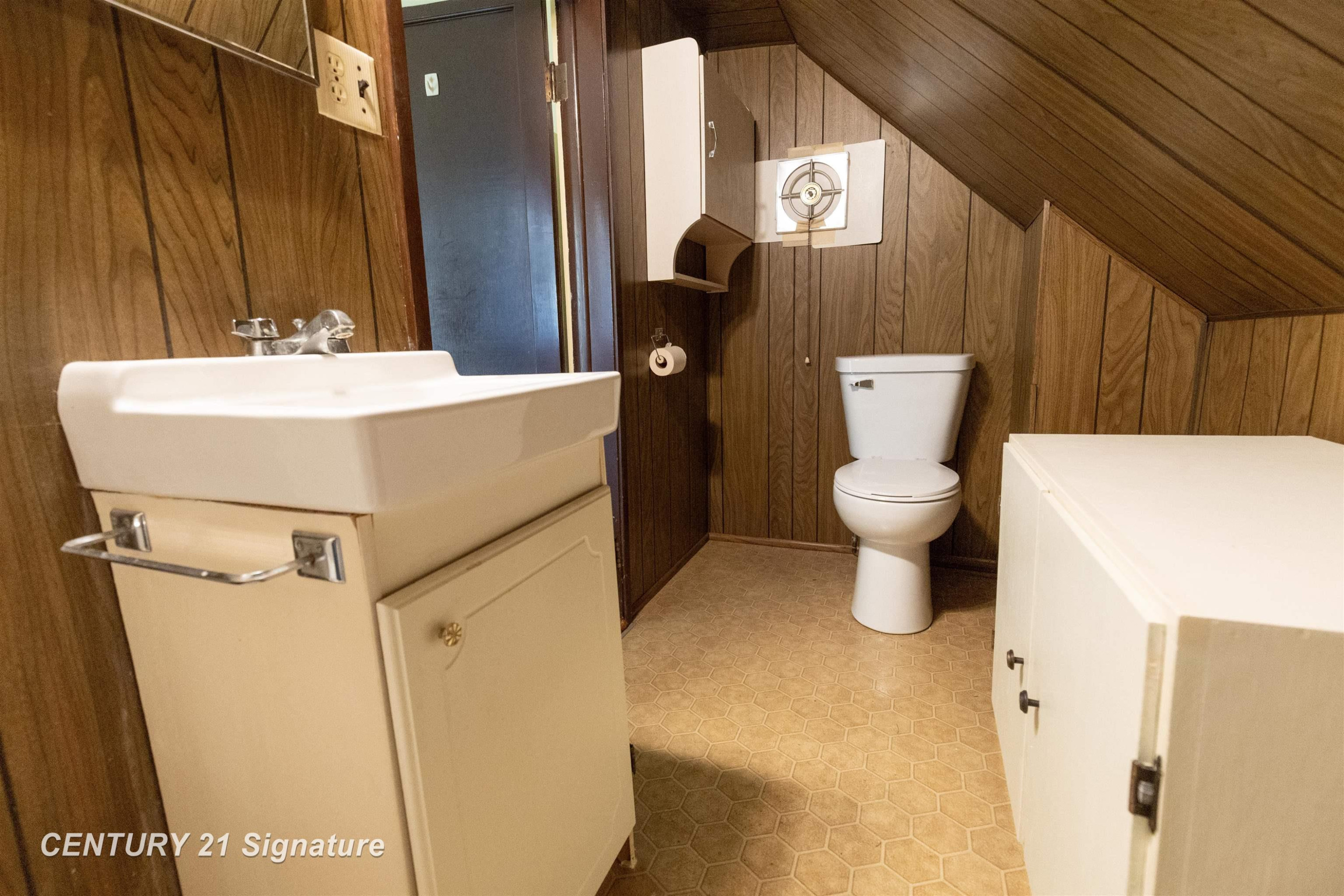 706 S Lincoln Street, Bay City, MI 48708 — Photo 16