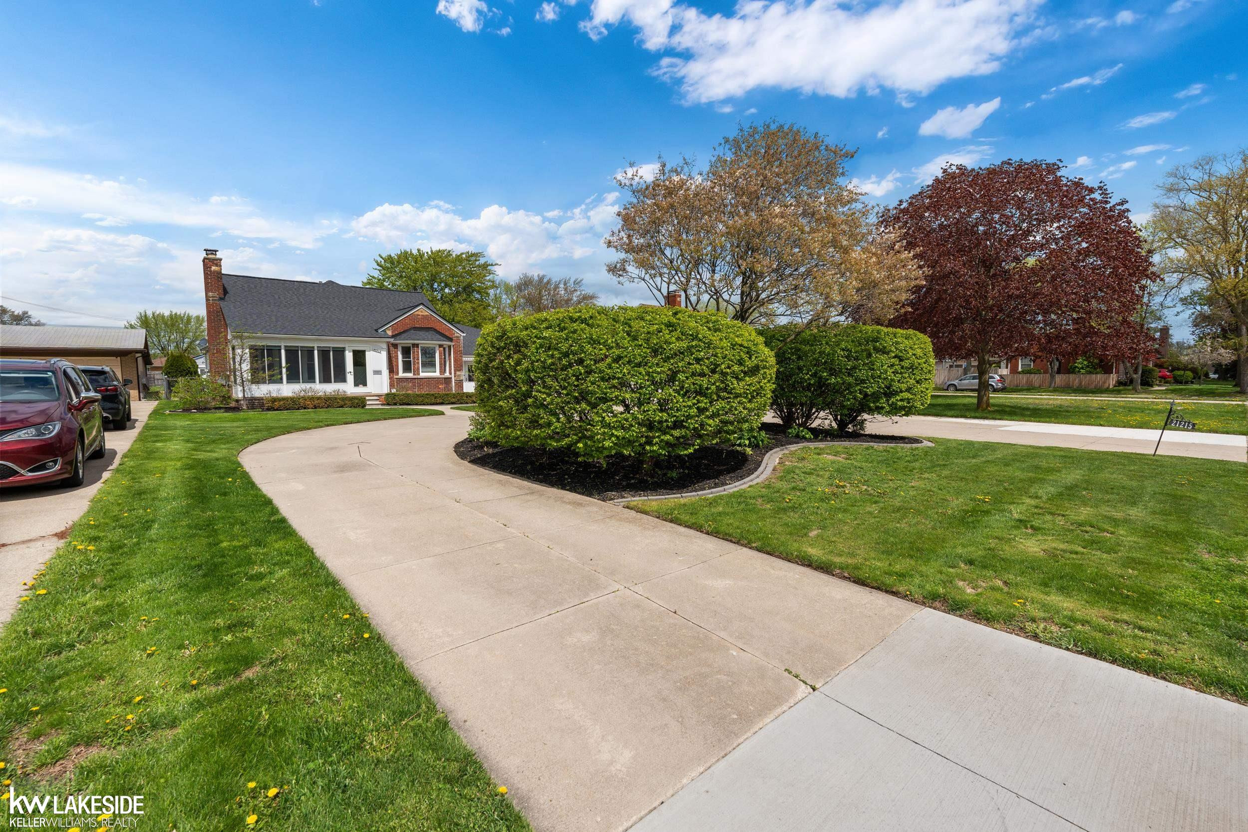 21215 E 11 Mile Road, Saint Clair Shores, MI 48081 — Photo 5