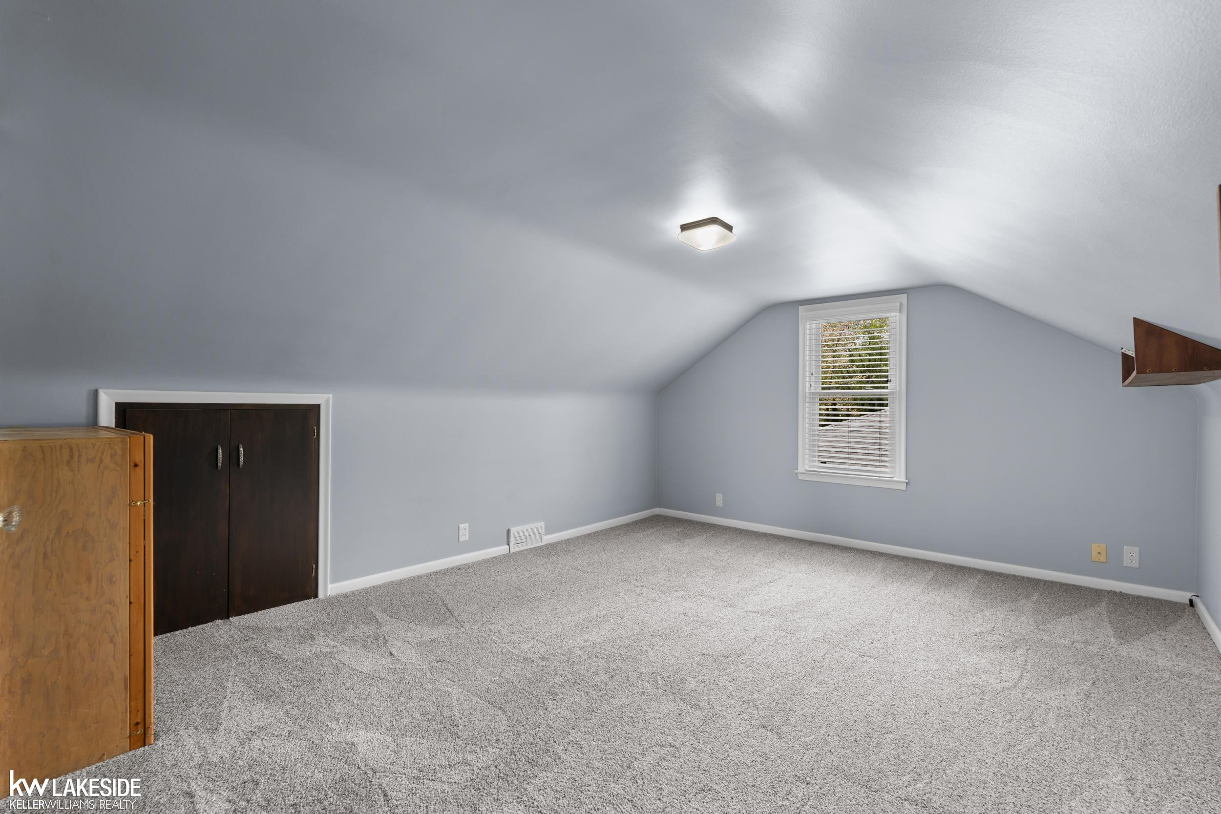 21215 E 11 Mile Road, Saint Clair Shores, MI 48081 — Photo 24
