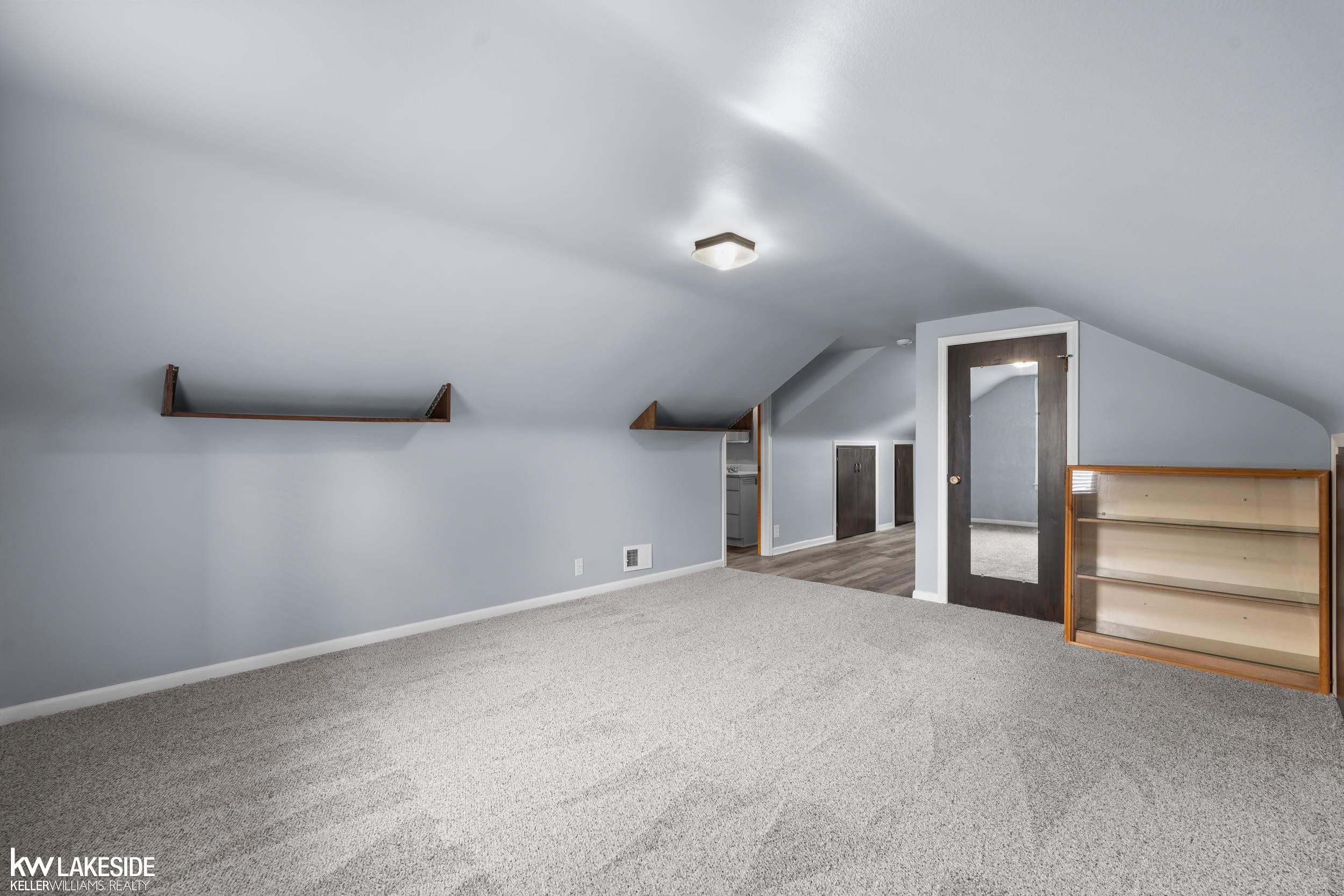 21215 E 11 Mile Road, Saint Clair Shores, MI 48081 — Photo 25