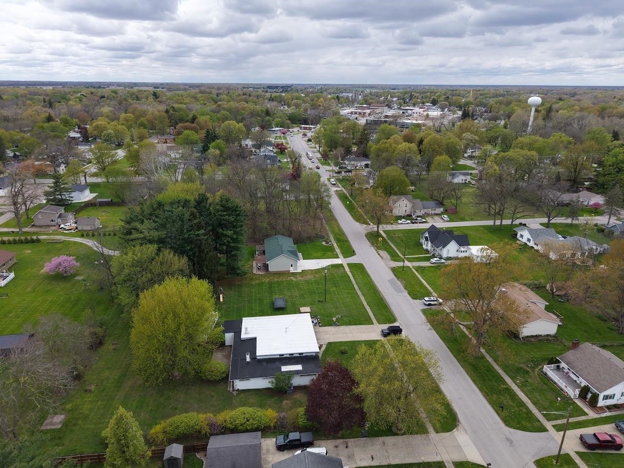 710 E Broad Street, Chesaning, MI 48616 — Photo 10